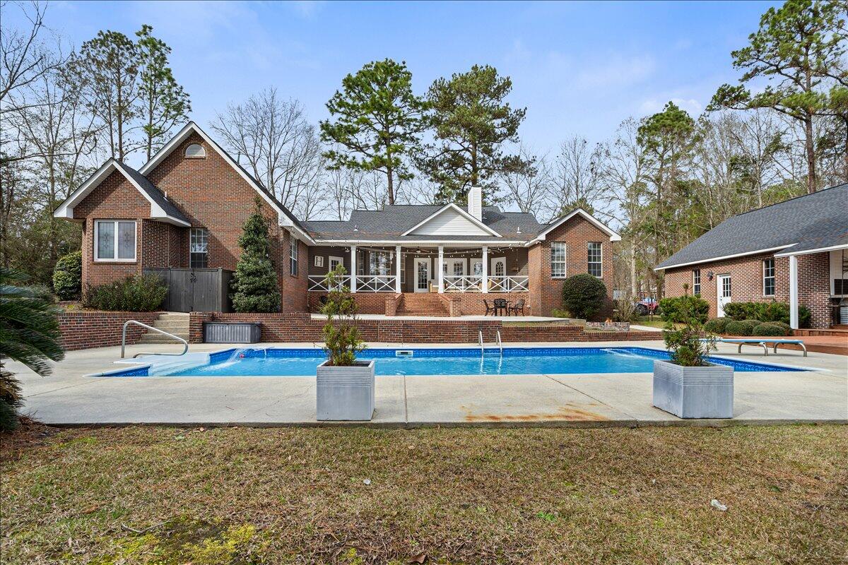 510 Longleaf Dr Petal, MS 39465