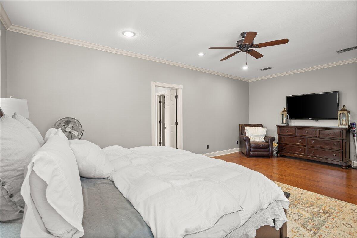 510 Longleaf Dr Petal, MS 39465