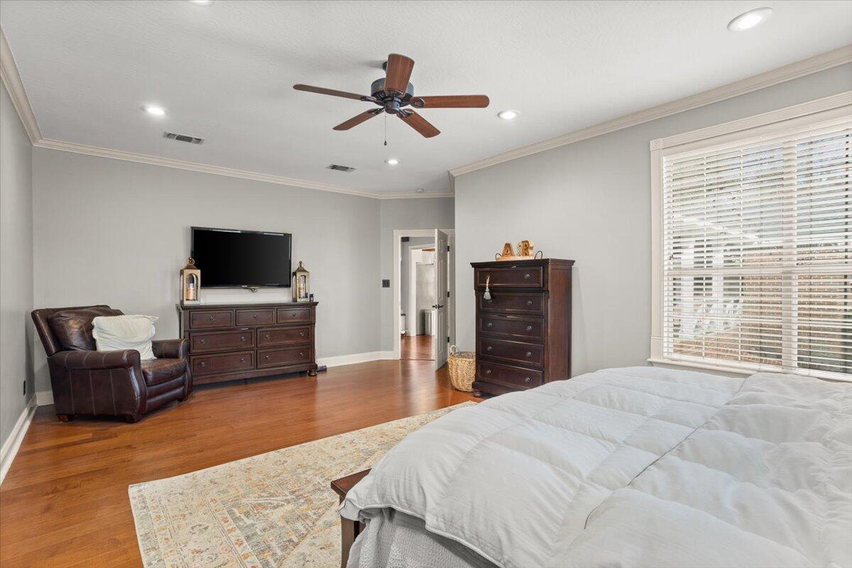 510 Longleaf Dr Petal, MS 39465