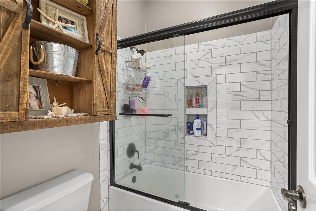 510 Longleaf Dr Petal, MS 39465