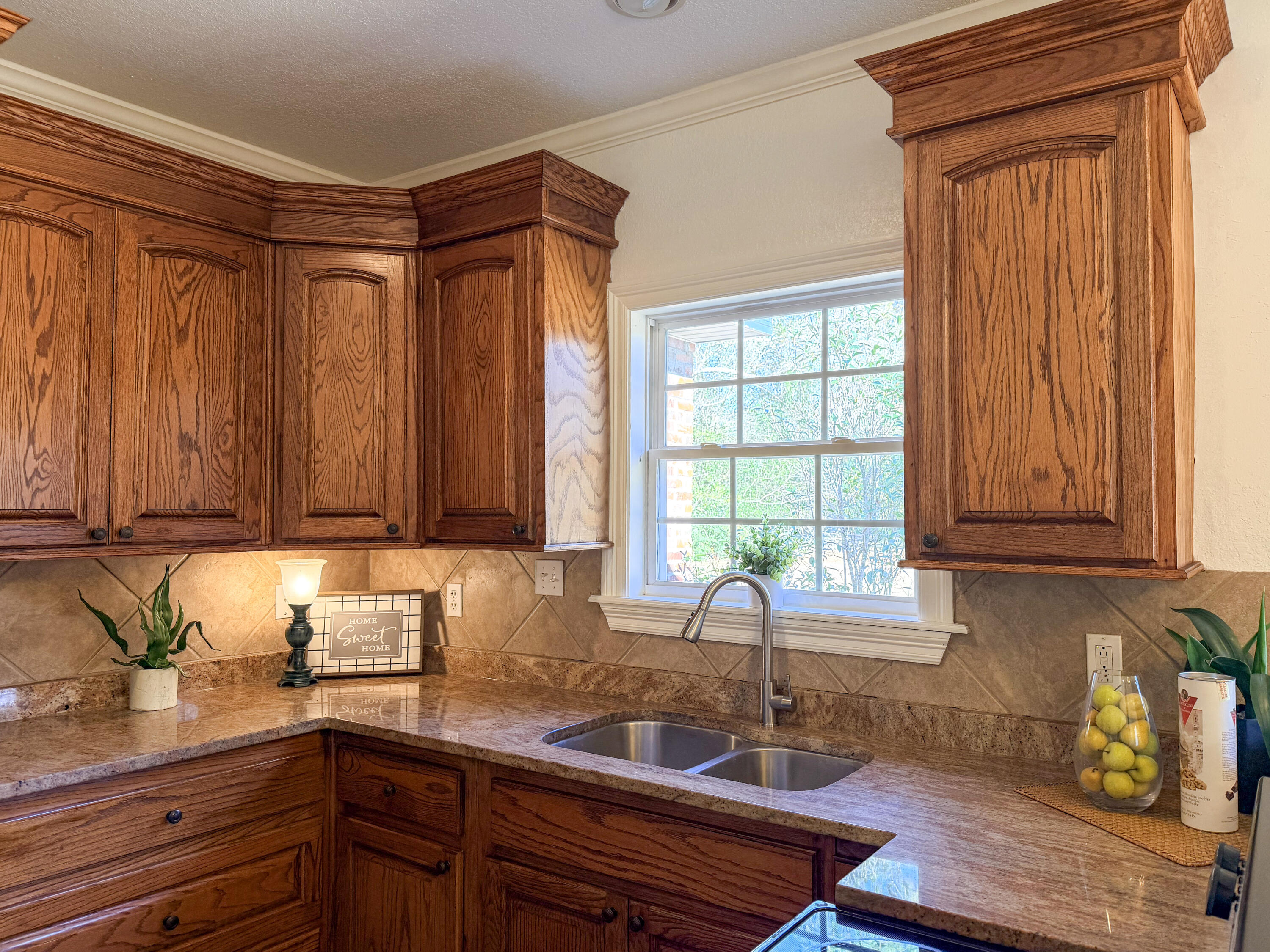 151 Baker St Petal, MS 39465