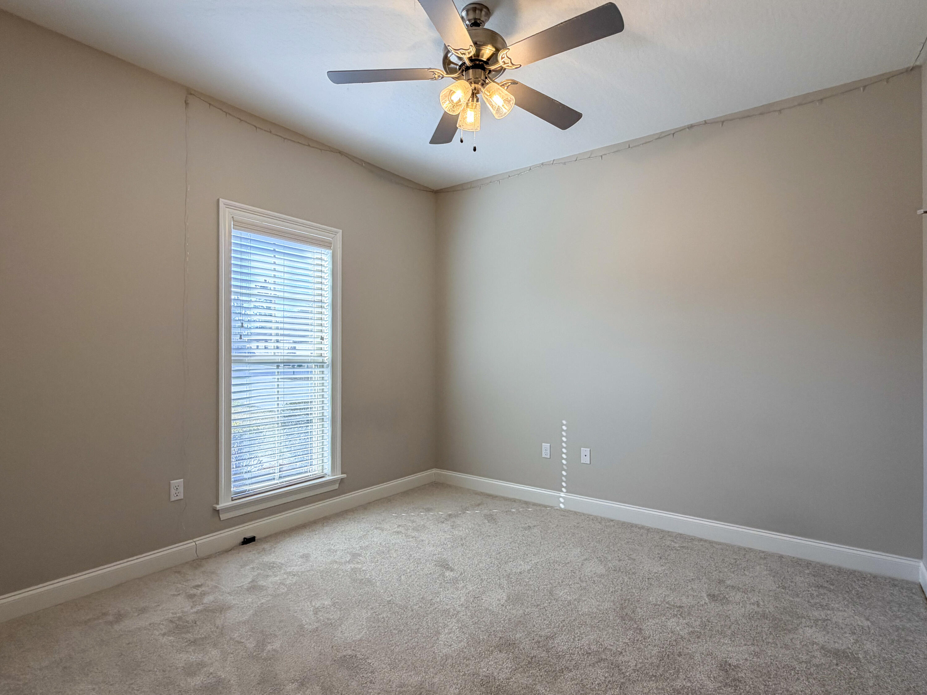 69 Sunline Dr Petal, MS 39465