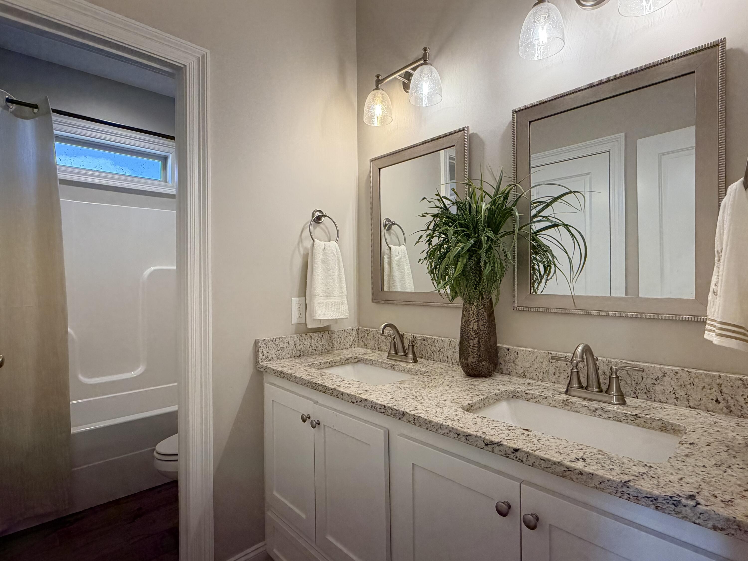 69 Sunline Dr Petal, MS 39465