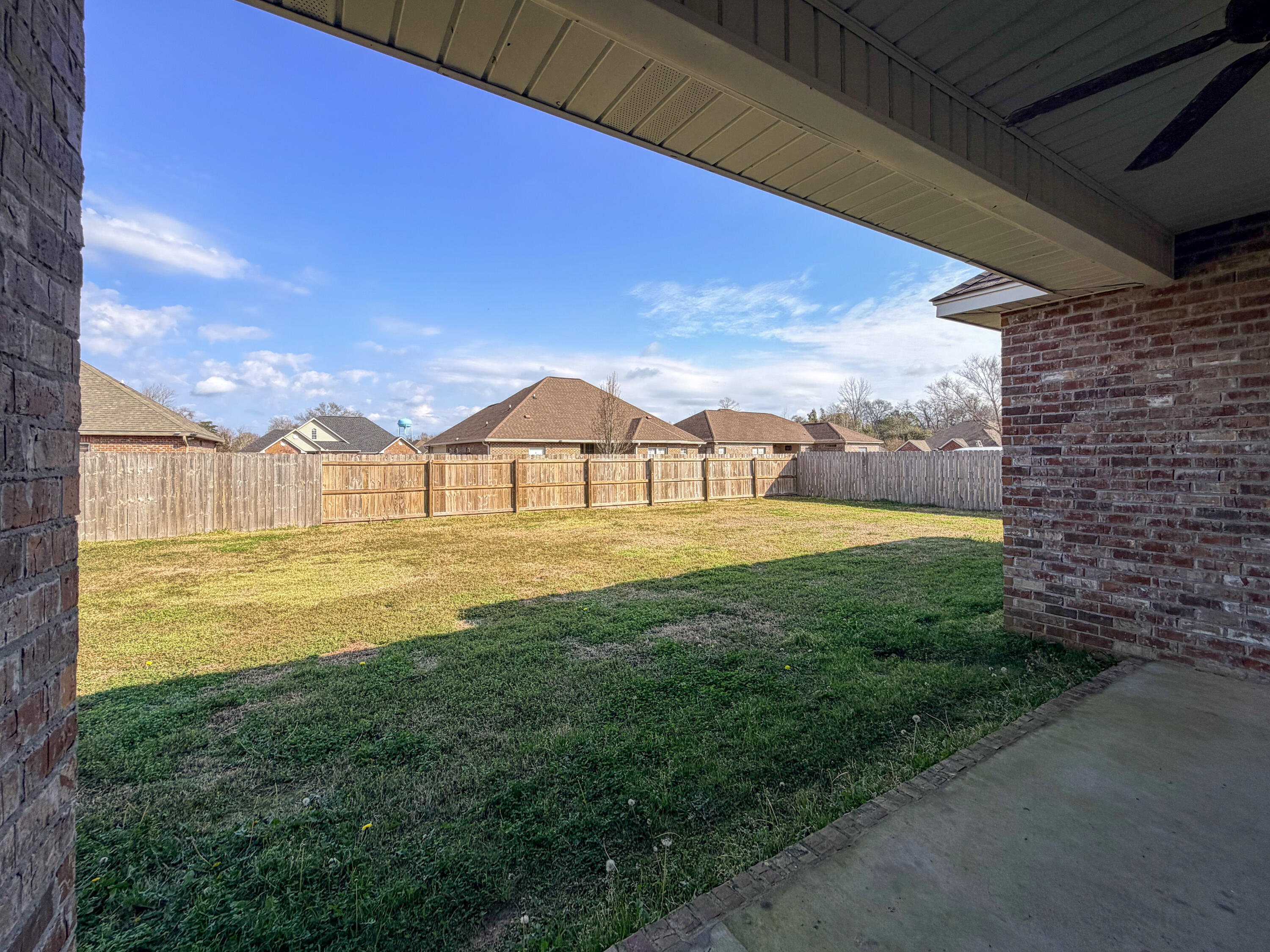 69 Sunline Dr Petal, MS 39465