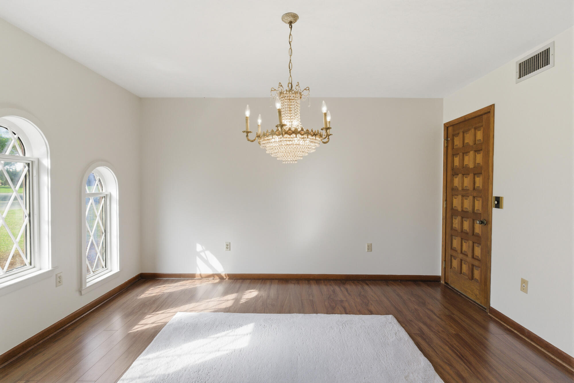 200 Greenwood Pl Hattiesburg, MS 39402