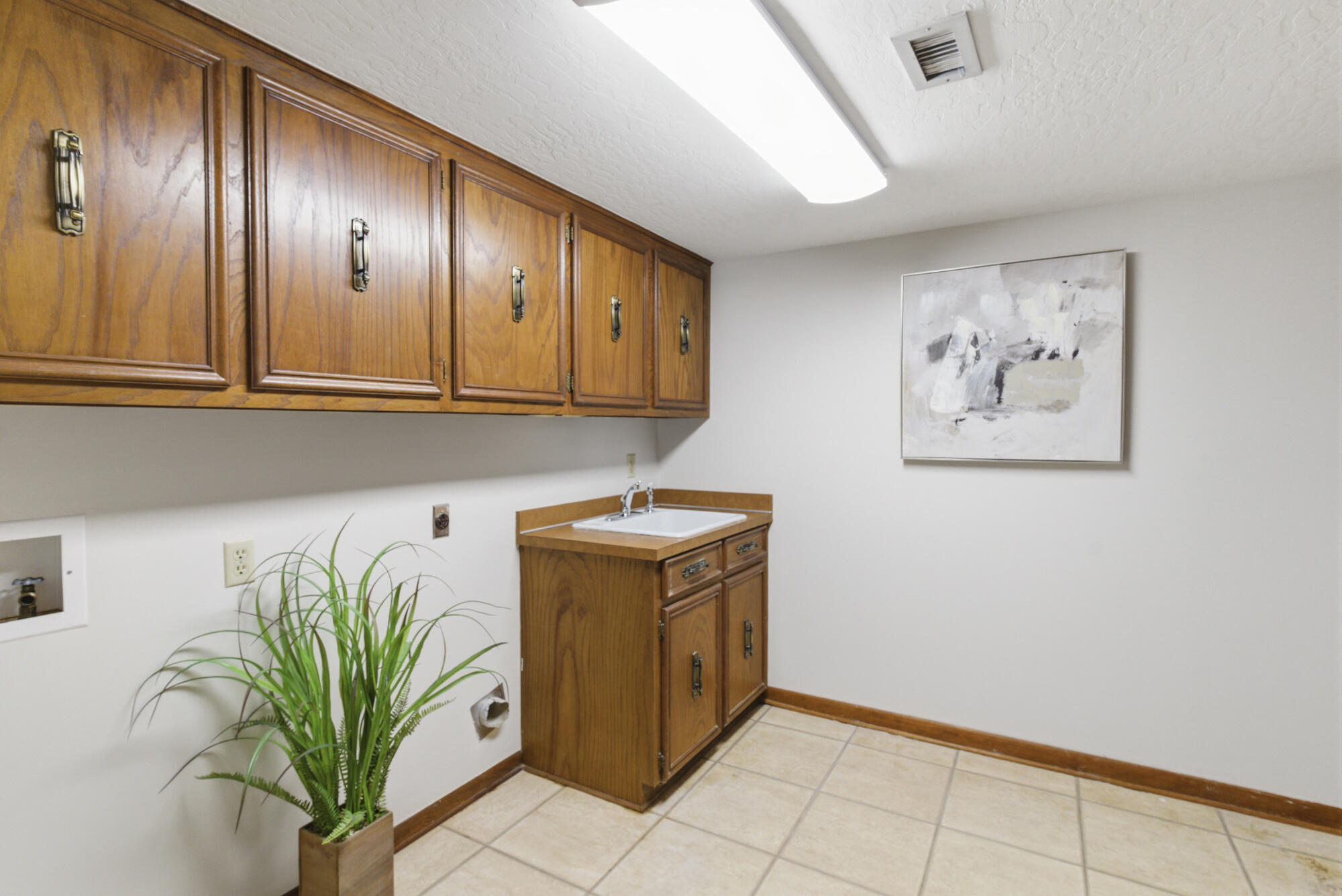 200 Greenwood Pl Hattiesburg, MS 39402