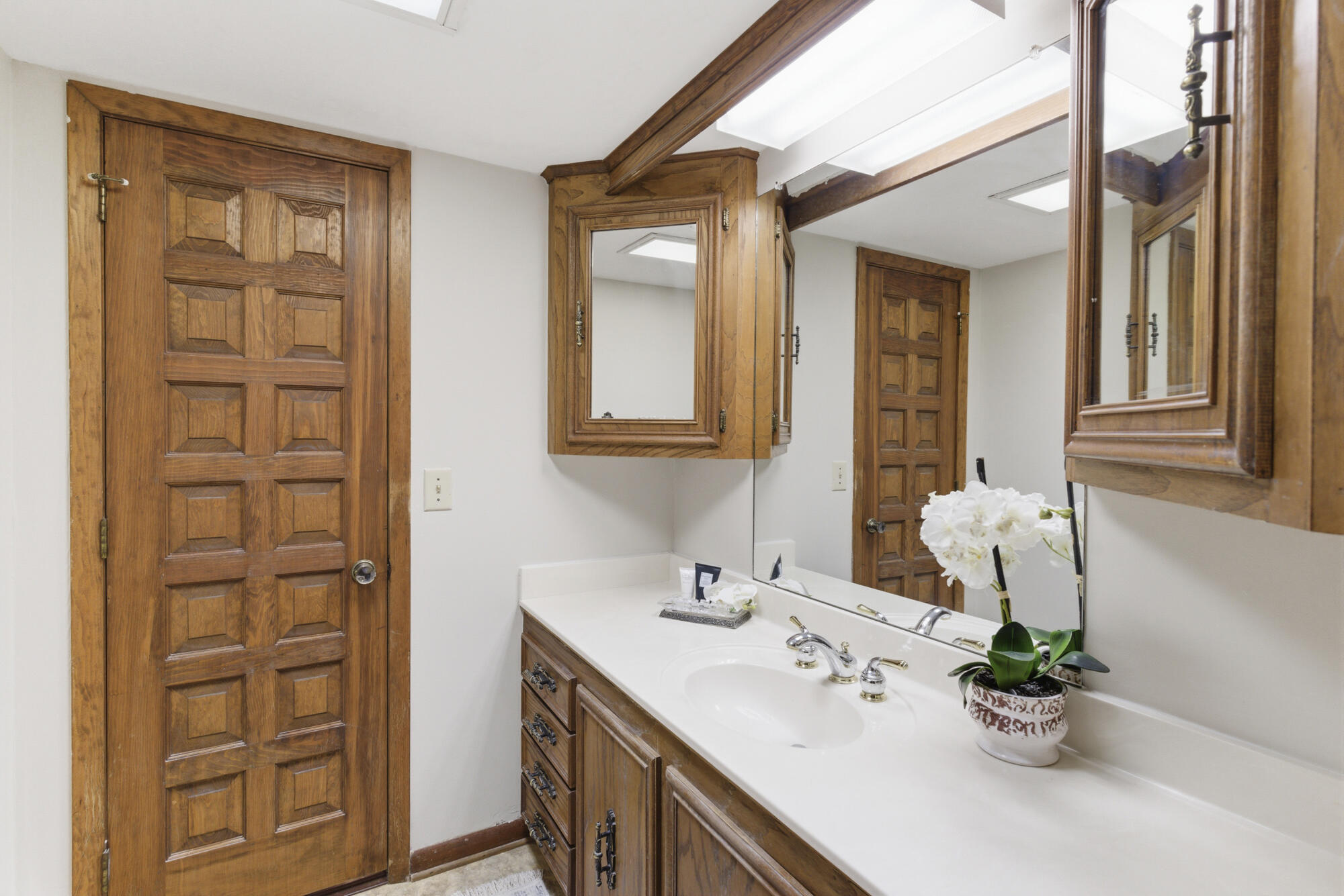 200 Greenwood Pl Hattiesburg, MS 39402