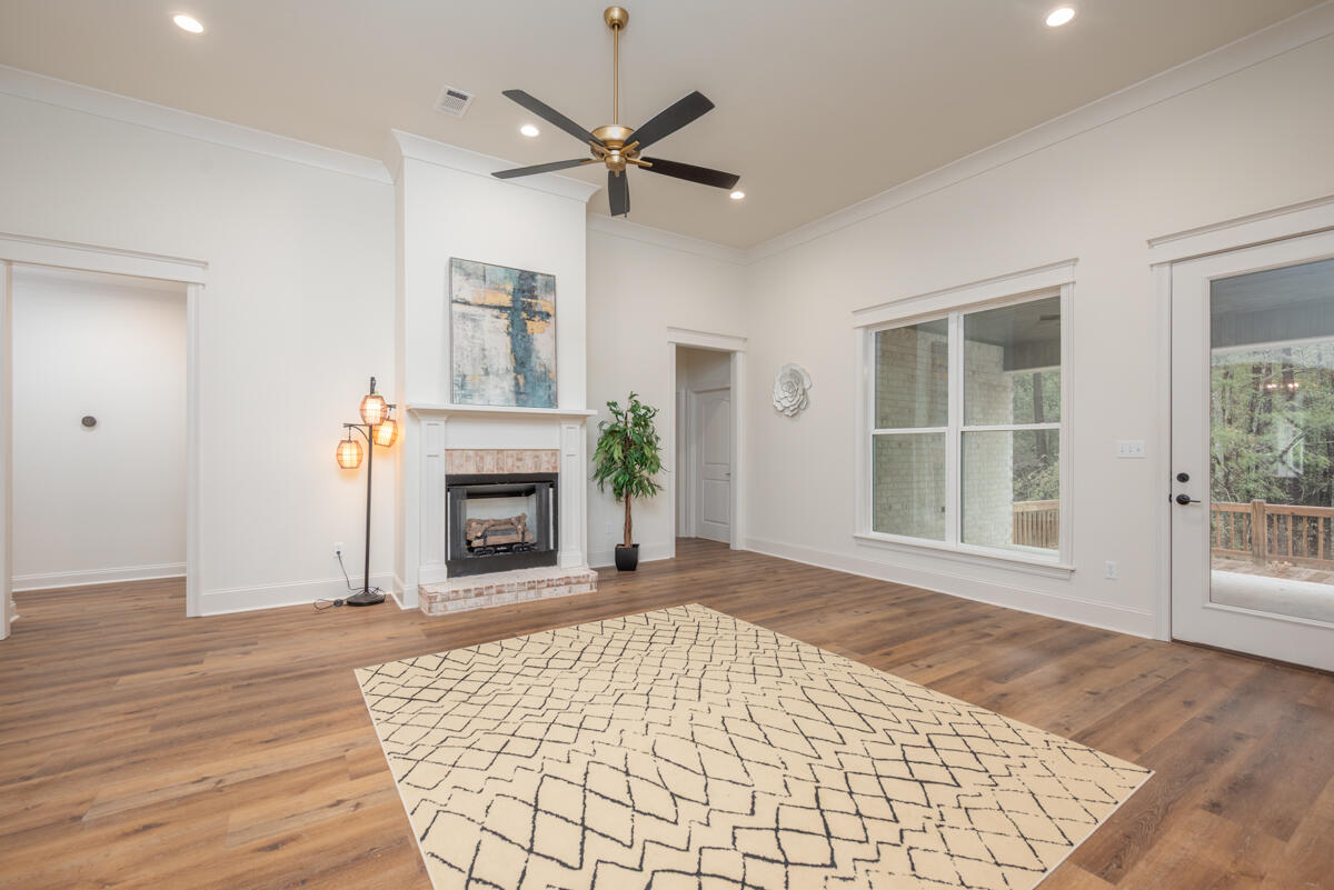 288 Morrell Cir Hattiesburg, MS 39402