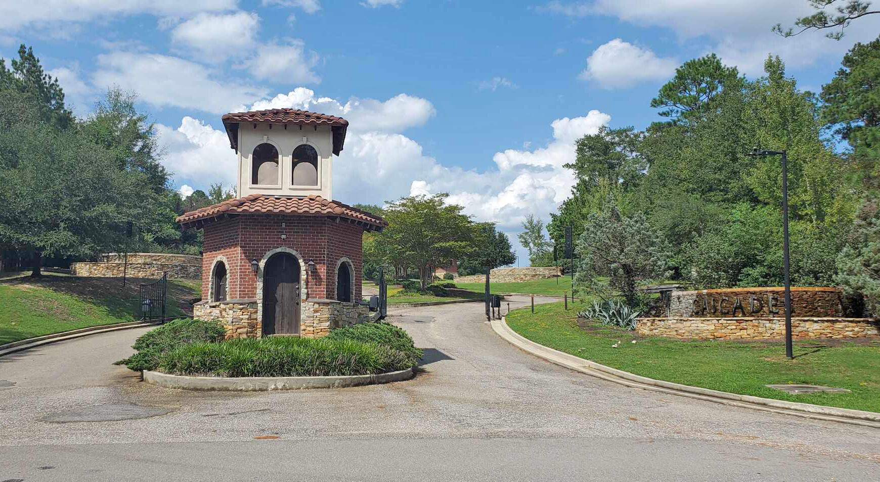 00 Brookhollow Blvd Hattiesburg, MS 39402