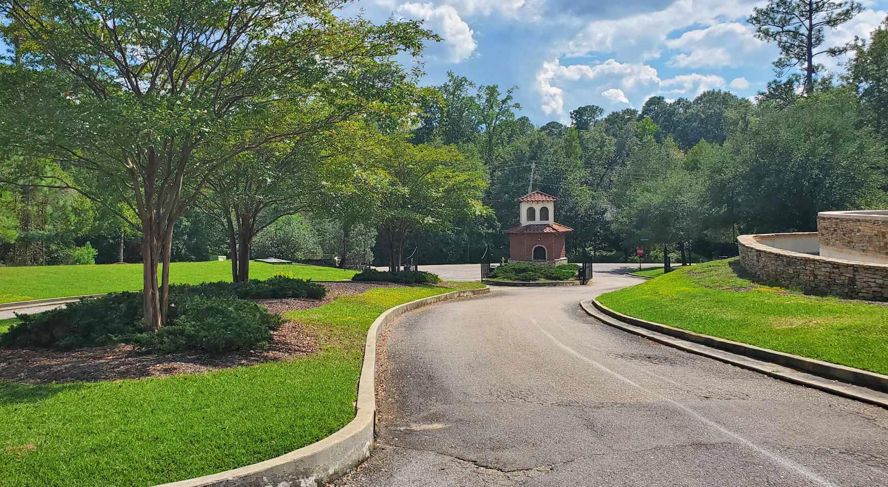 00 Brookhollow Blvd Hattiesburg, MS 39402