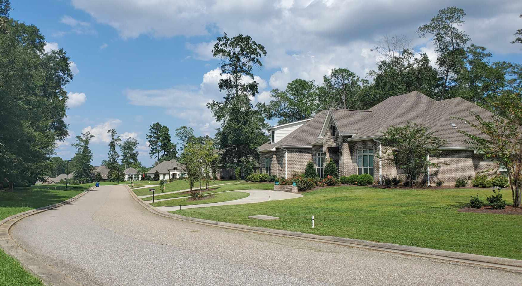 00 Brookhollow Blvd Hattiesburg, MS 39402