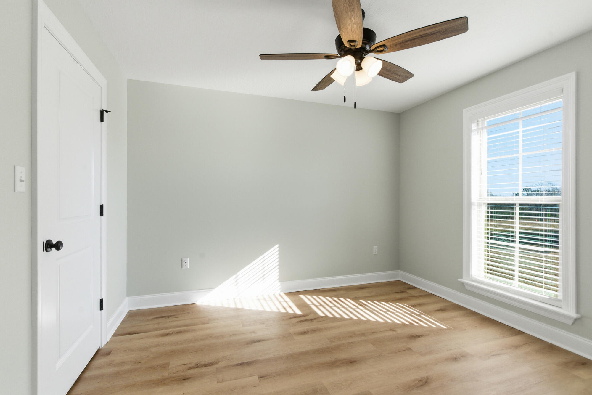 76 Meadow Breeze Rd Sumrall, MS 39482