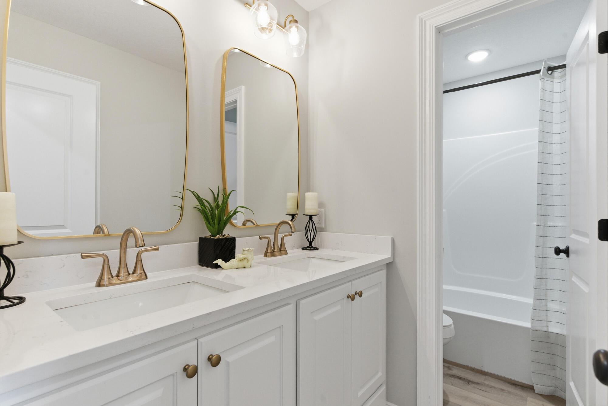 76 Meadow Breeze Rd Sumrall, MS 39482