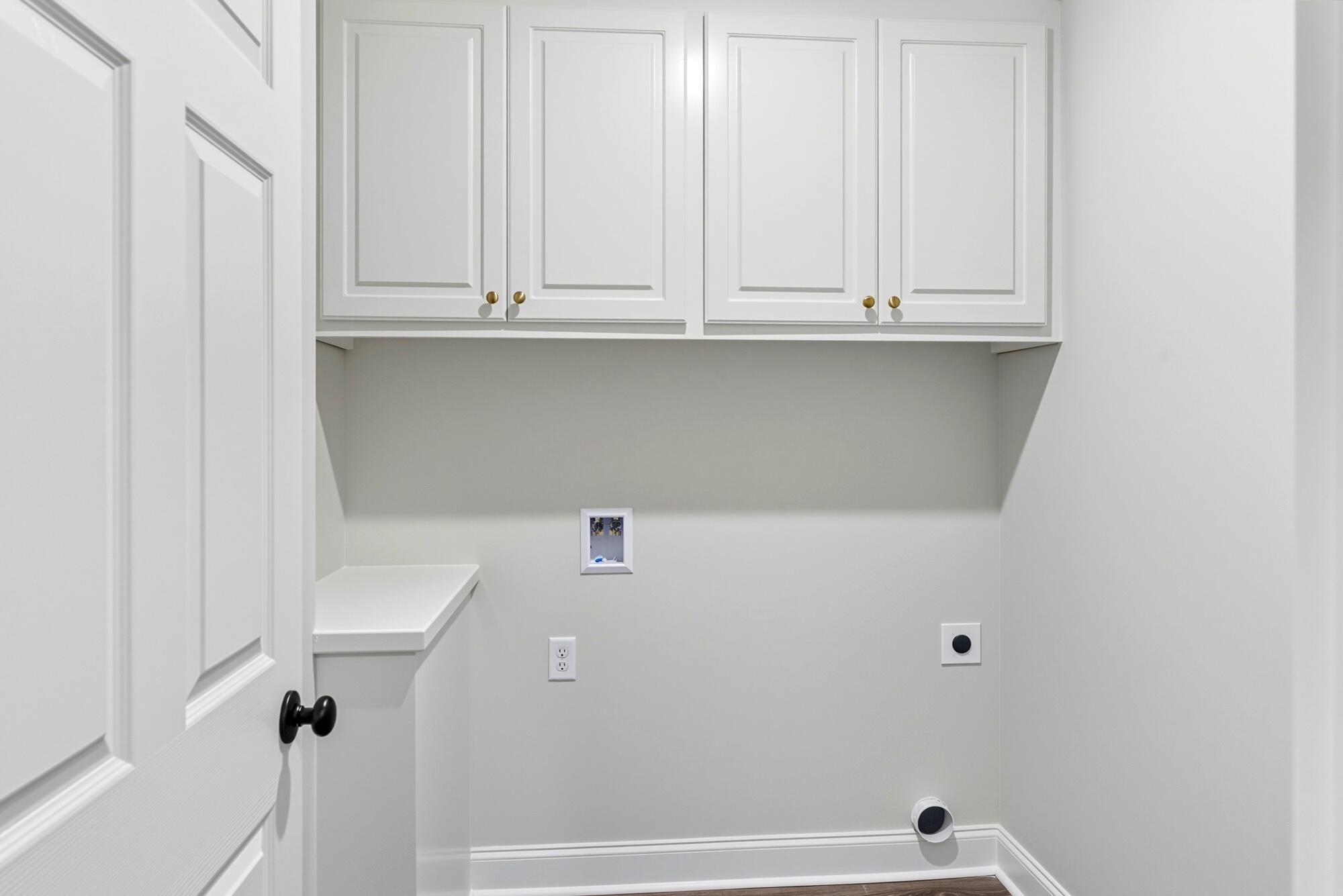 912 MS-44th Sumrall, MS 39482