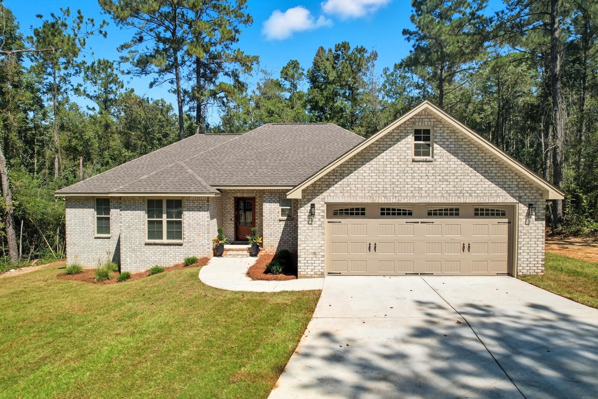 912 MS-44th Sumrall, MS 39482