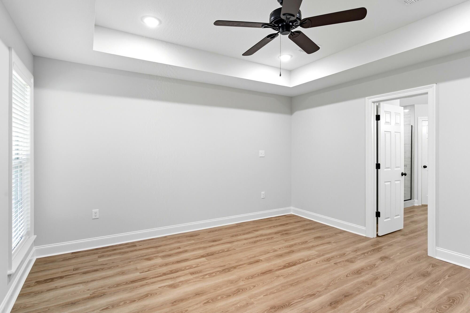 912 MS-44th Sumrall, MS 39482