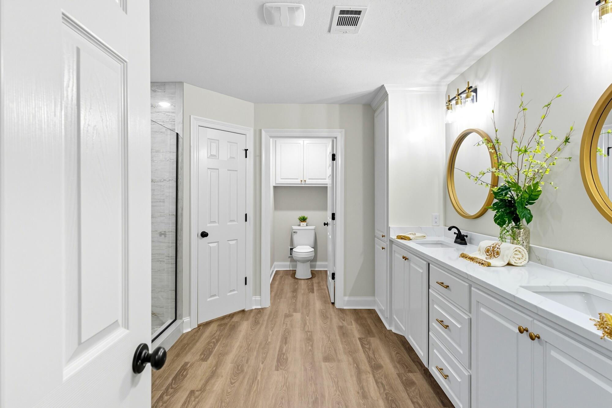 912 MS-44th Sumrall, MS 39482