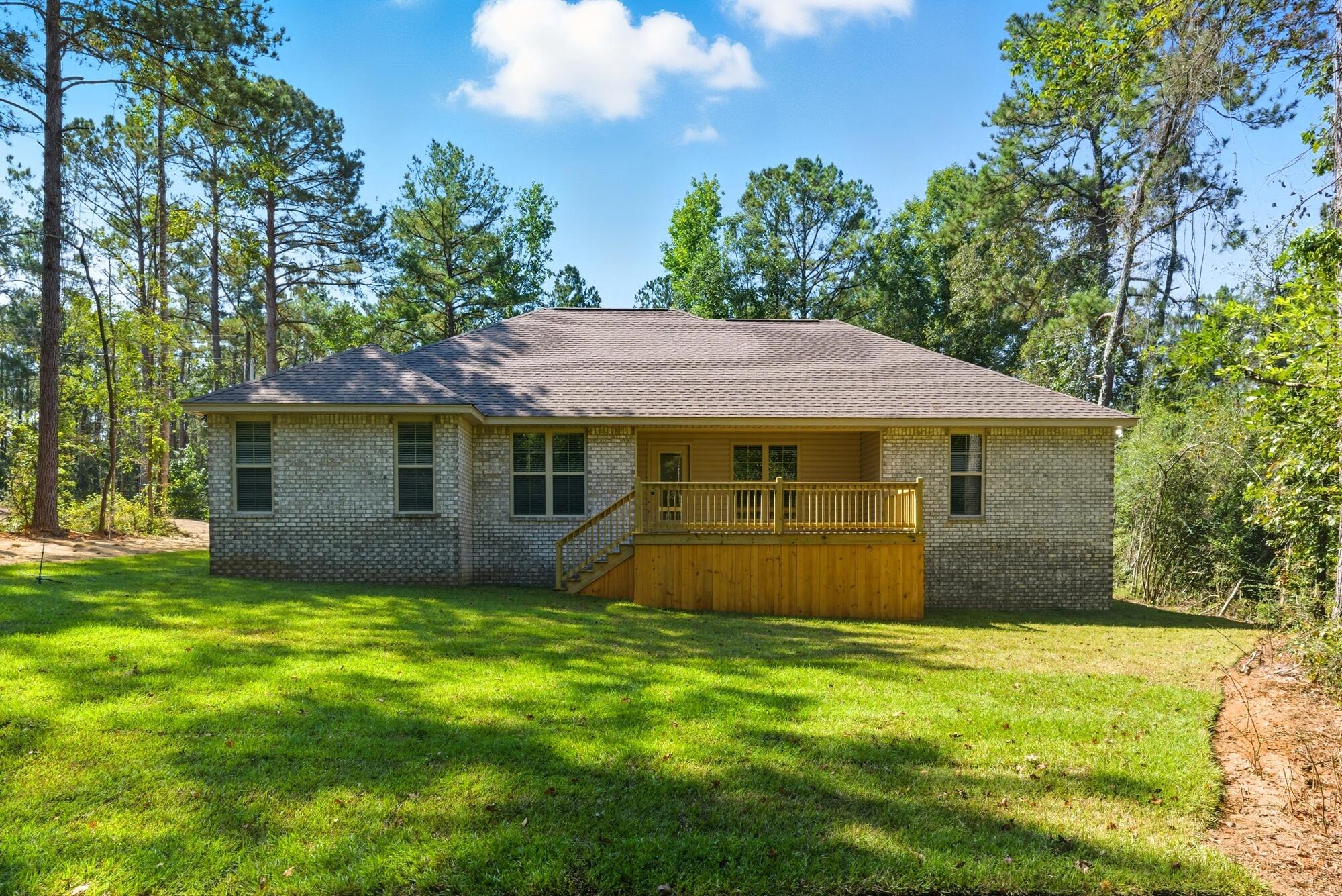 912 MS-44th Sumrall, MS 39482