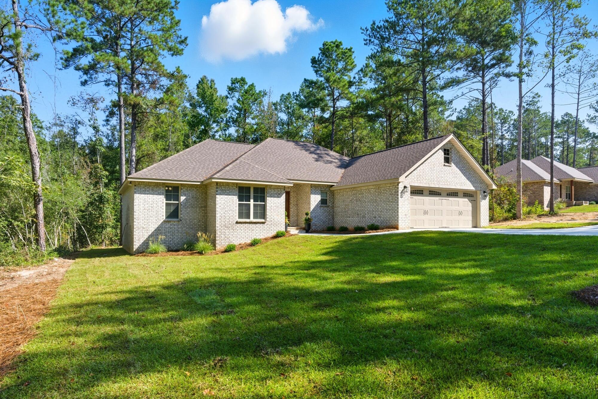 912 MS-44th Sumrall, MS 39482