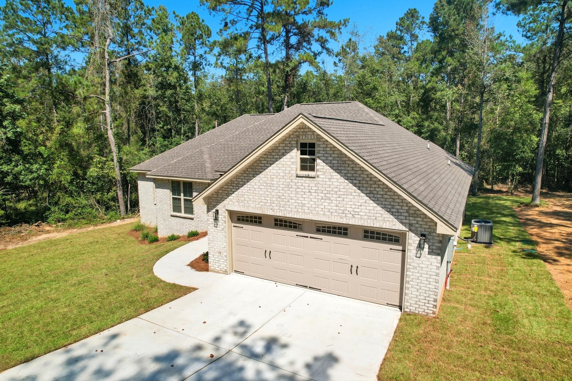 912 MS-44th Sumrall, MS 39482