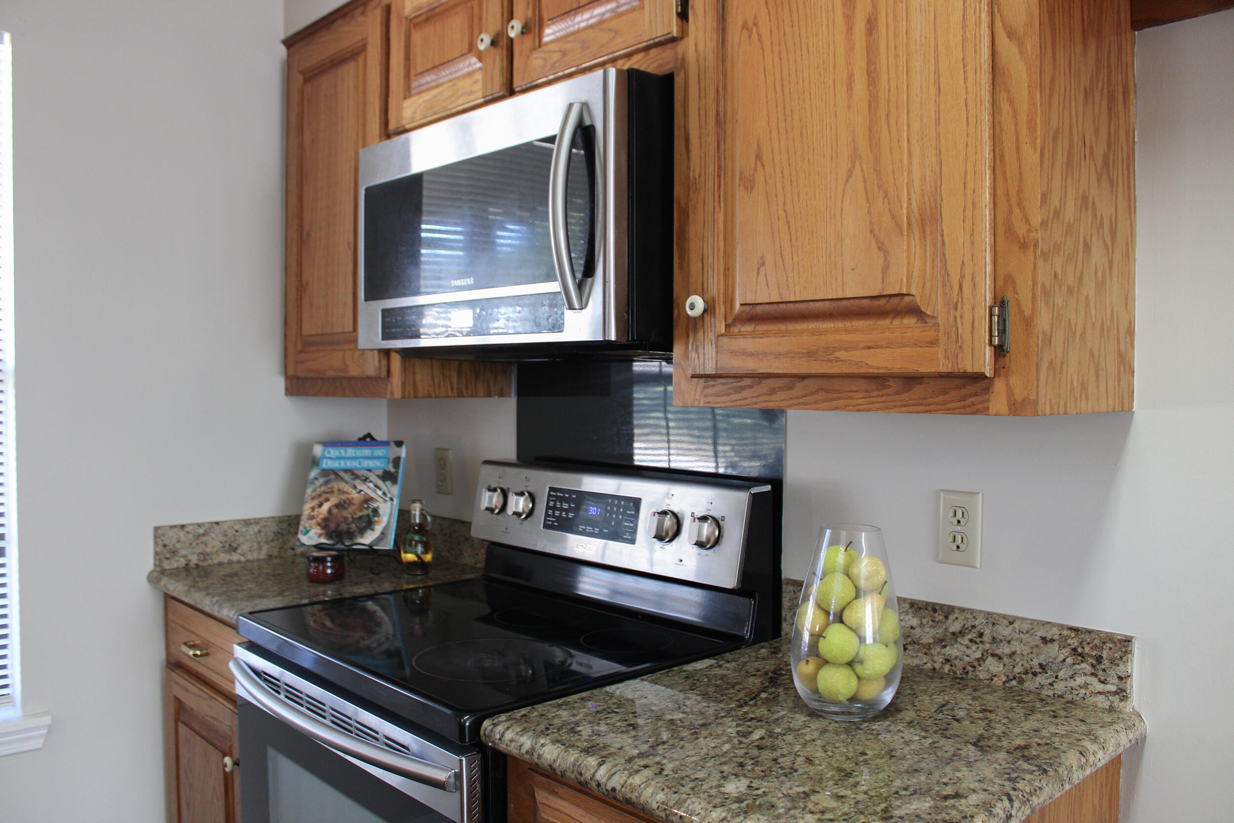 101 Beechwood Dr Hattiesburg, MS 39402