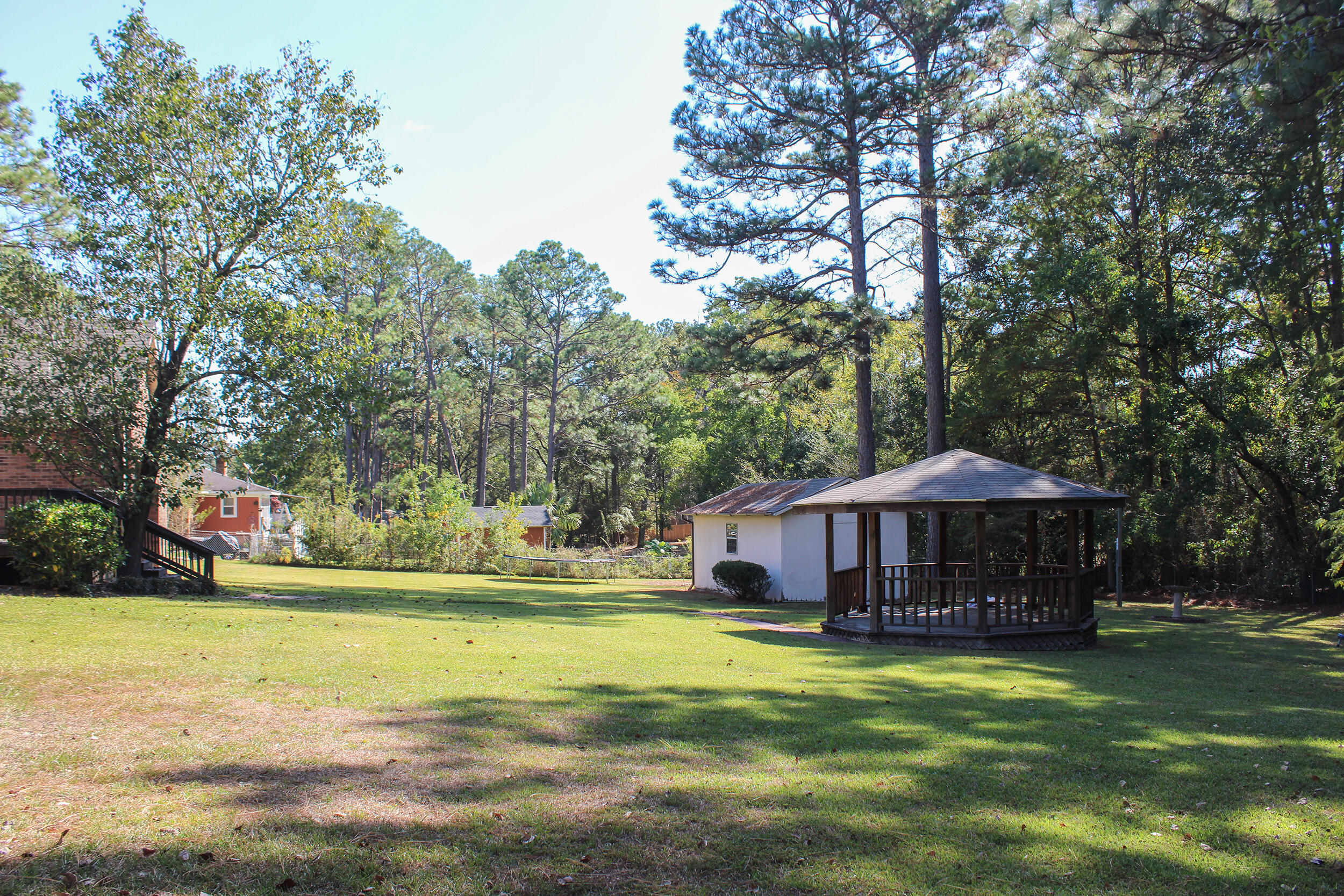 101 Beechwood Dr Hattiesburg, MS 39402