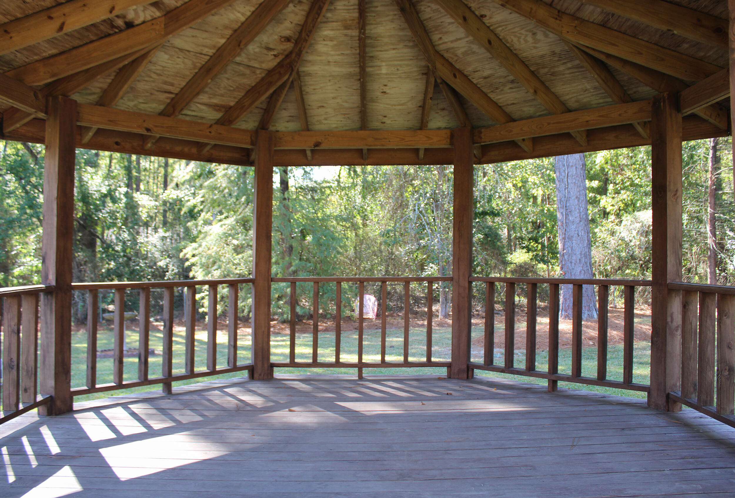 101 Beechwood Dr Hattiesburg, MS 39402