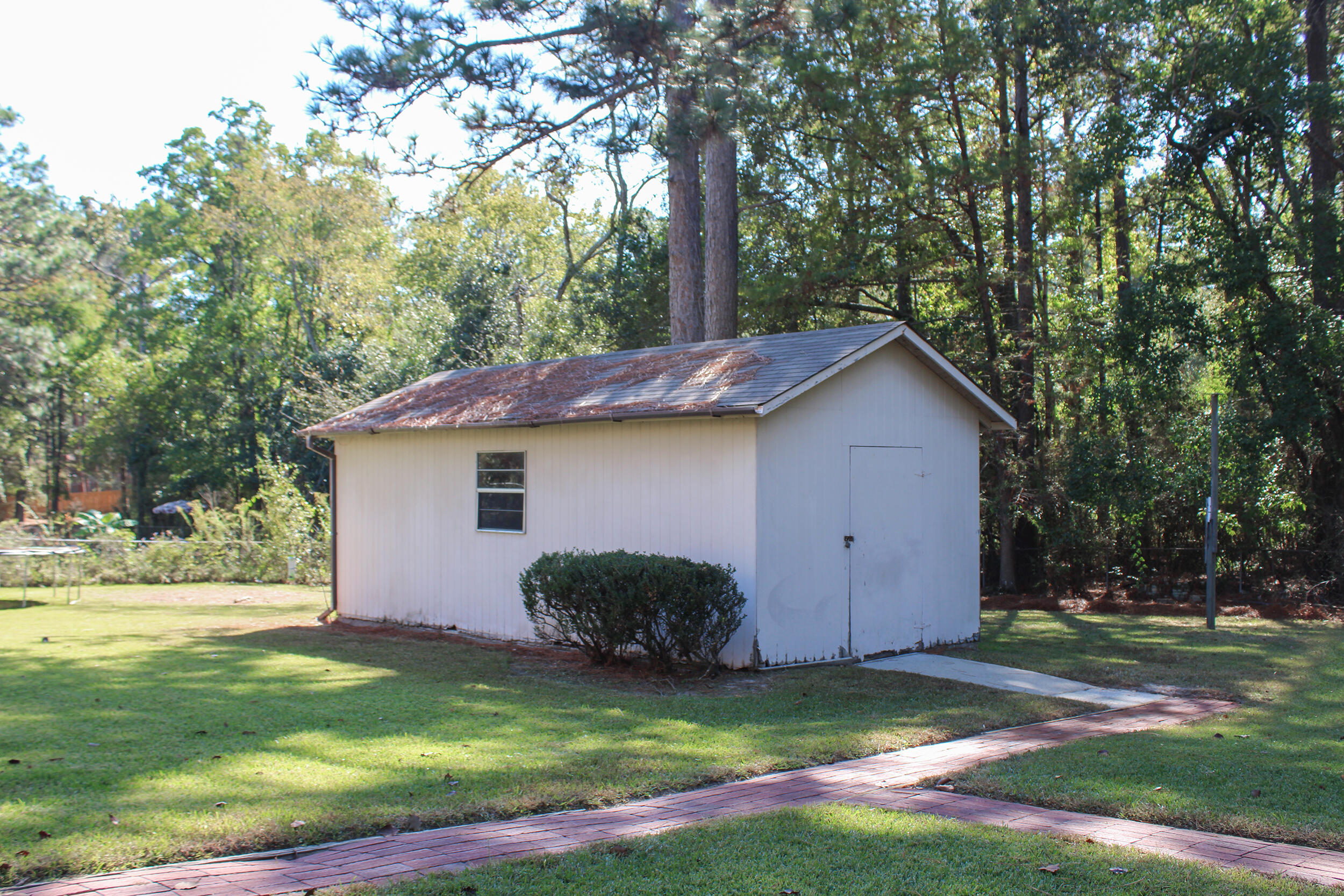 101 Beechwood Dr Hattiesburg, MS 39402