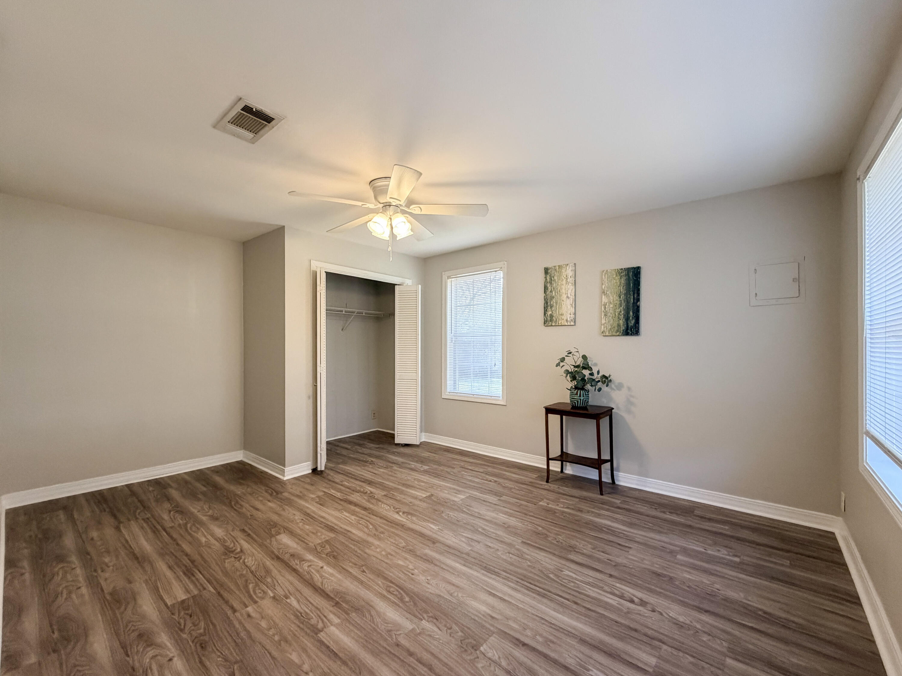 119 E 1st Ave Petal, MS 39465