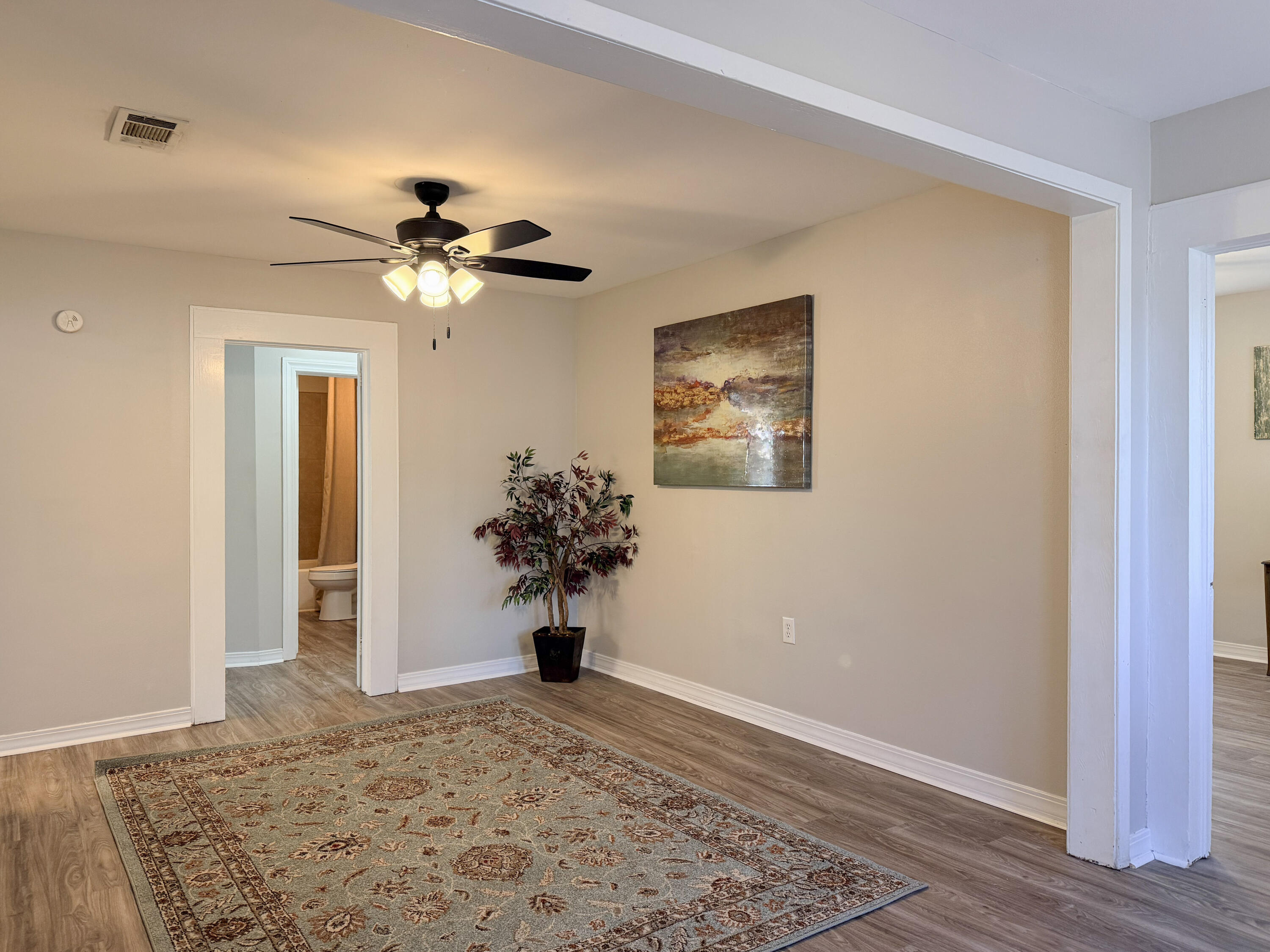 119 E 1st Ave Petal, MS 39465