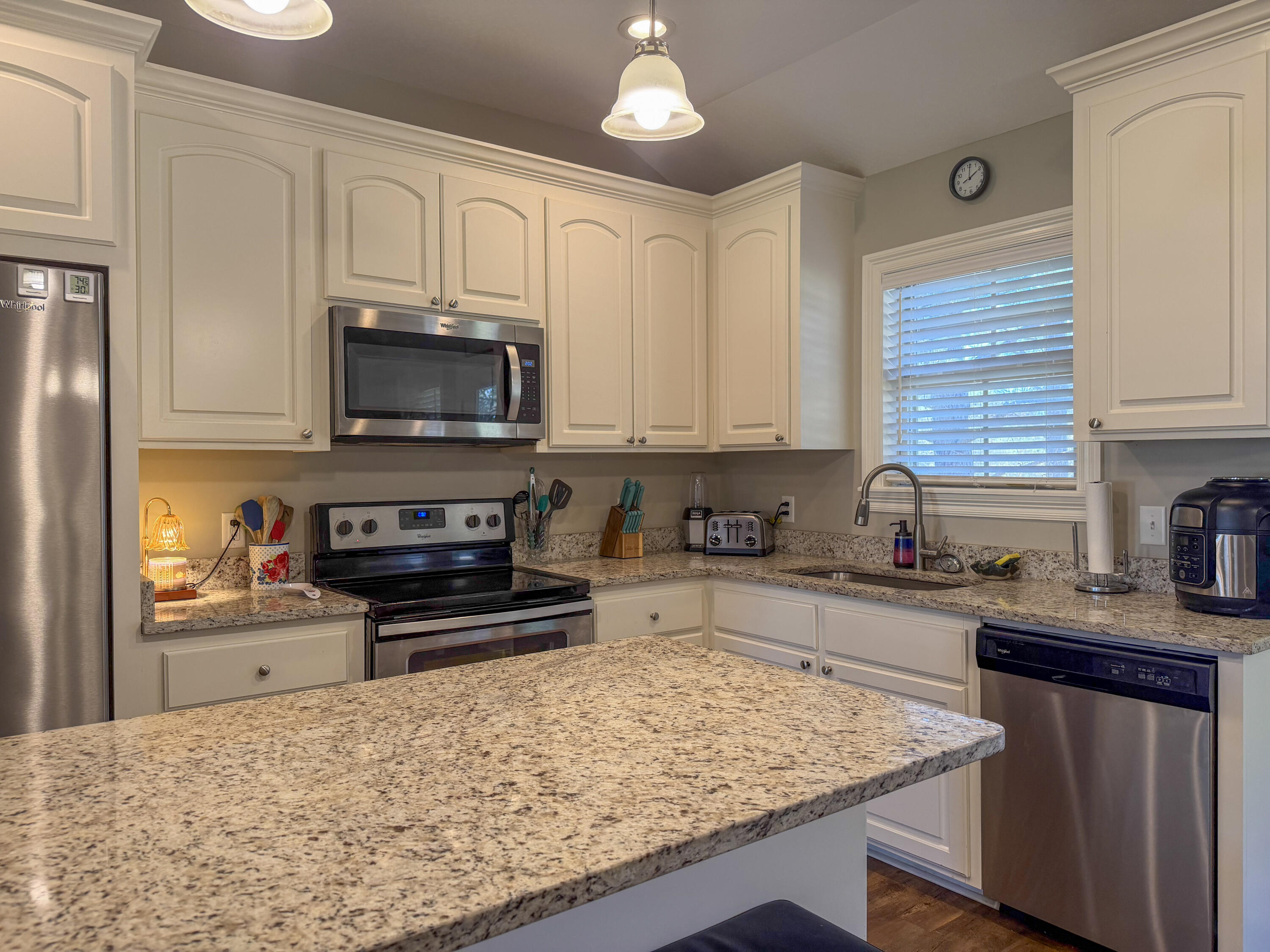 307 Tucker Rd Hattiesburg, MS 39401