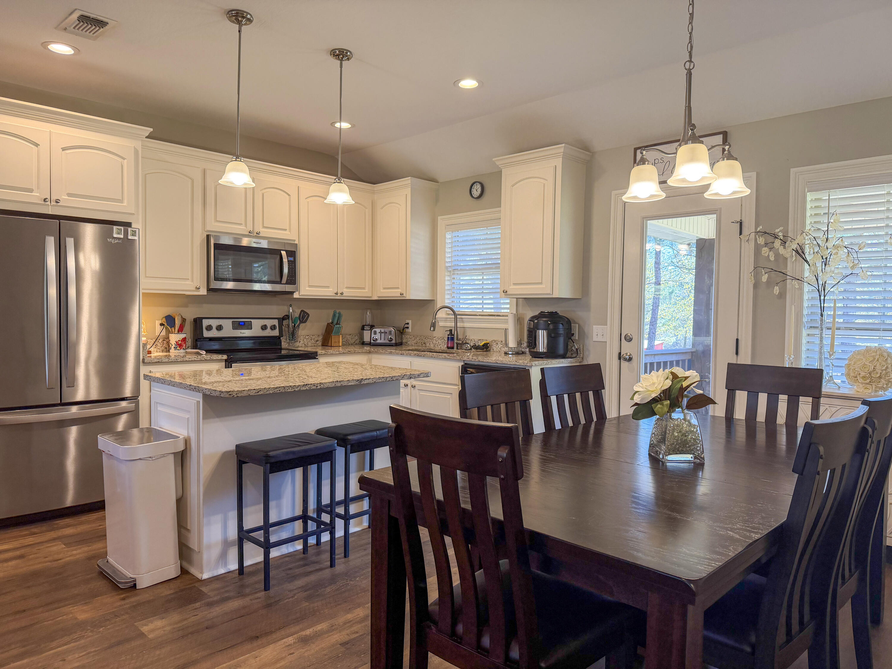 307 Tucker Rd Hattiesburg, MS 39401