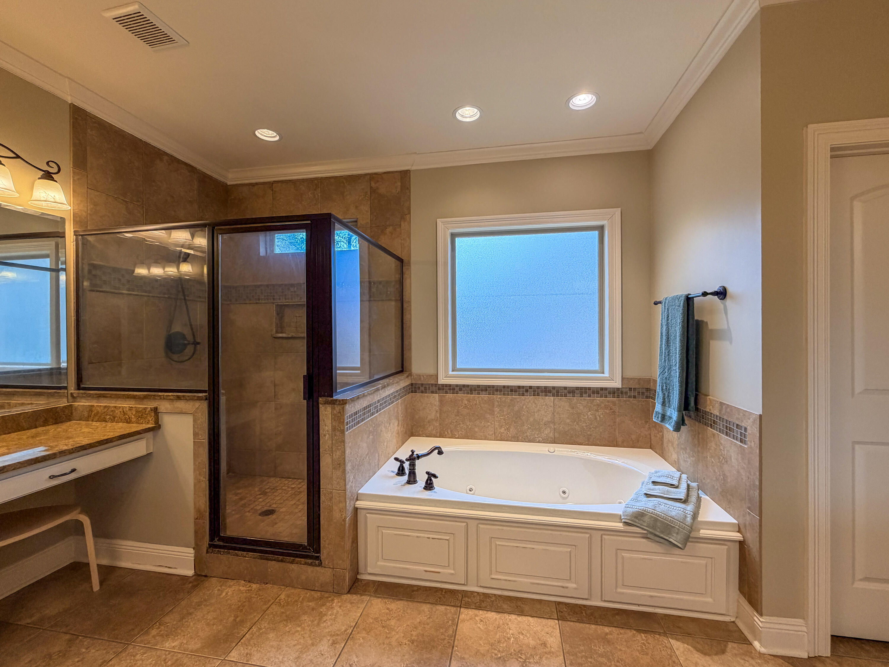 137 St Annes Dr Hattiesburg, MS 39401