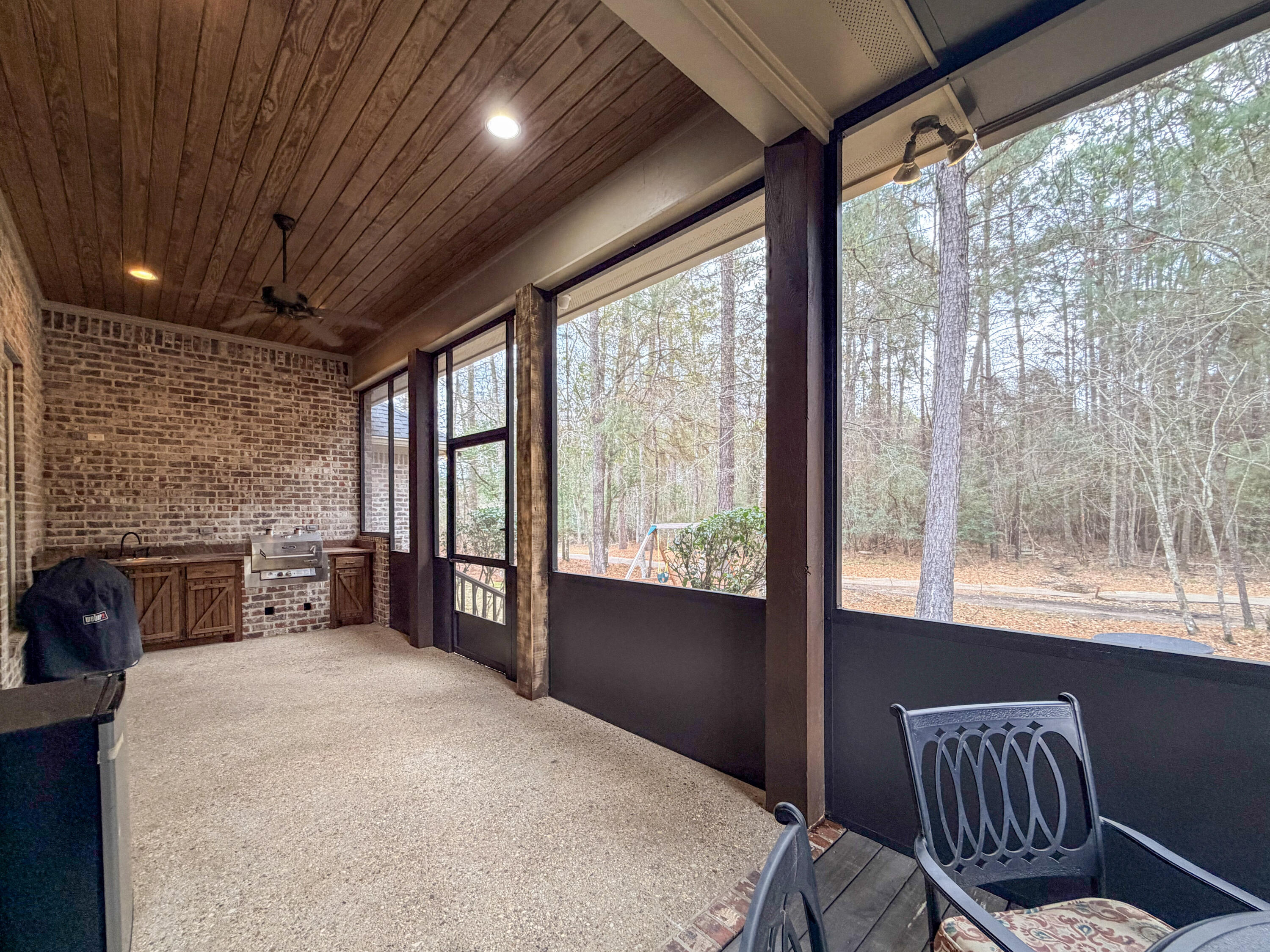 137 St Annes Dr Hattiesburg, MS 39401