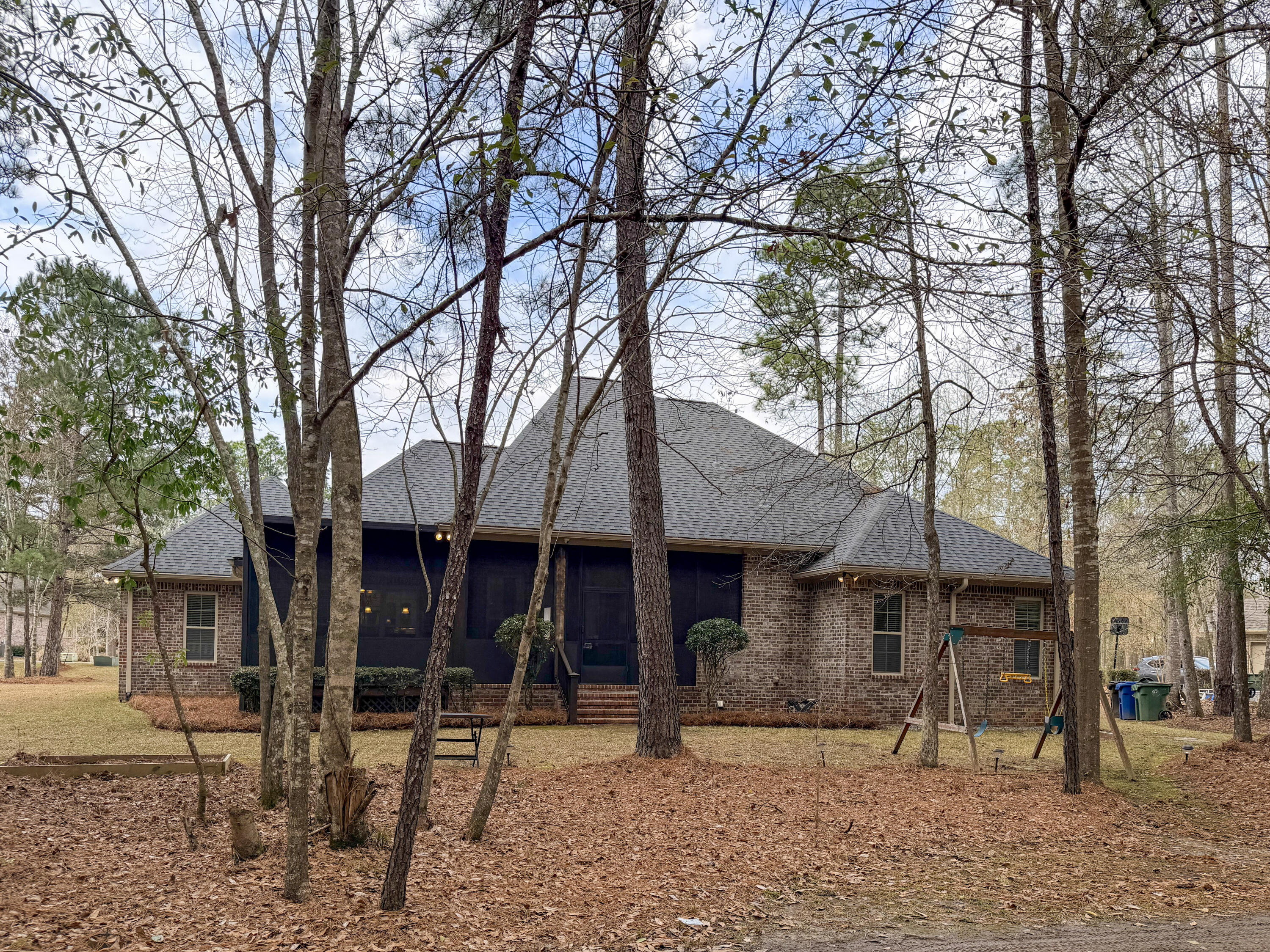 137 St Annes Dr Hattiesburg, MS 39401