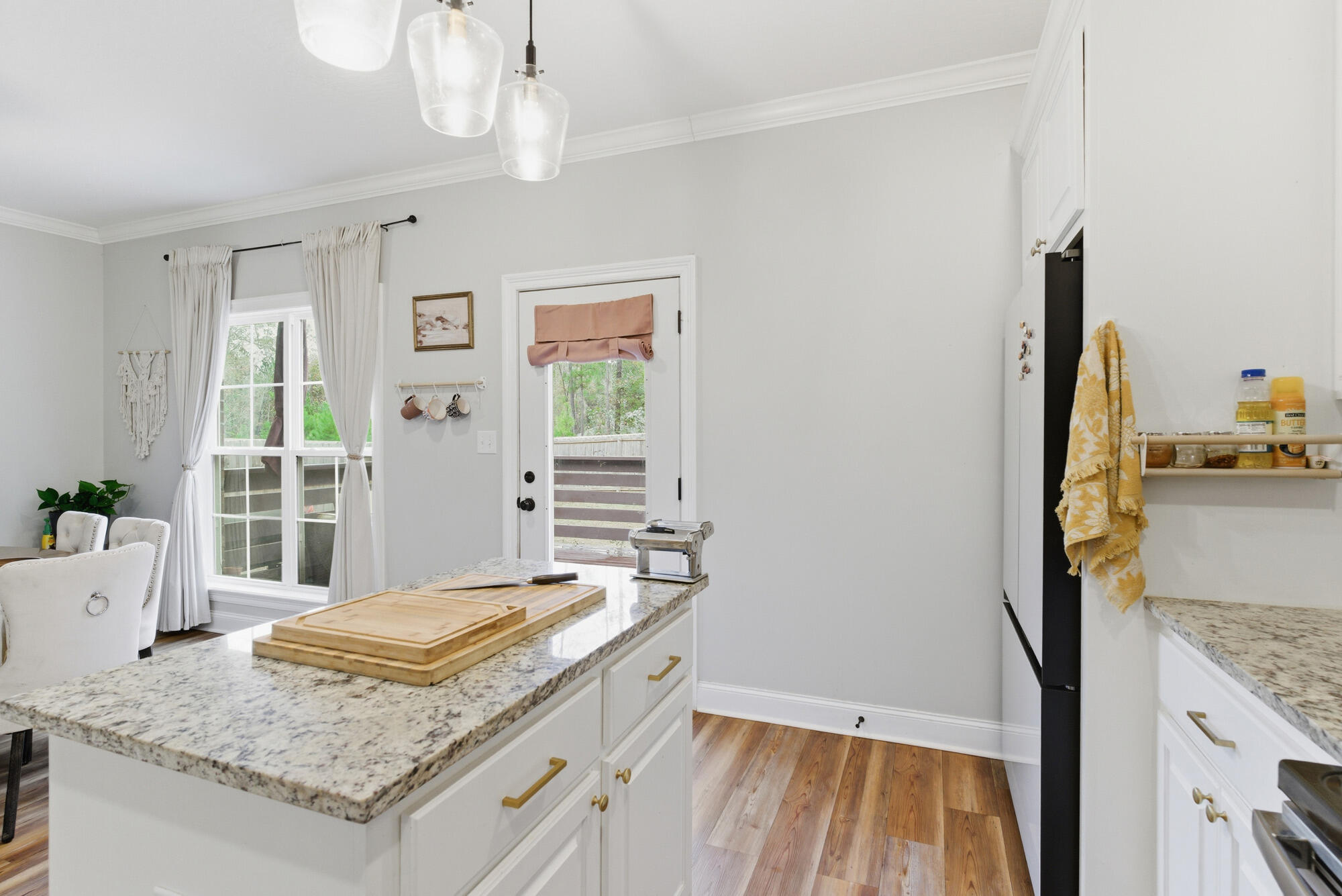 64 N Barnes Fld Dr Hattiesburg, MS 39402