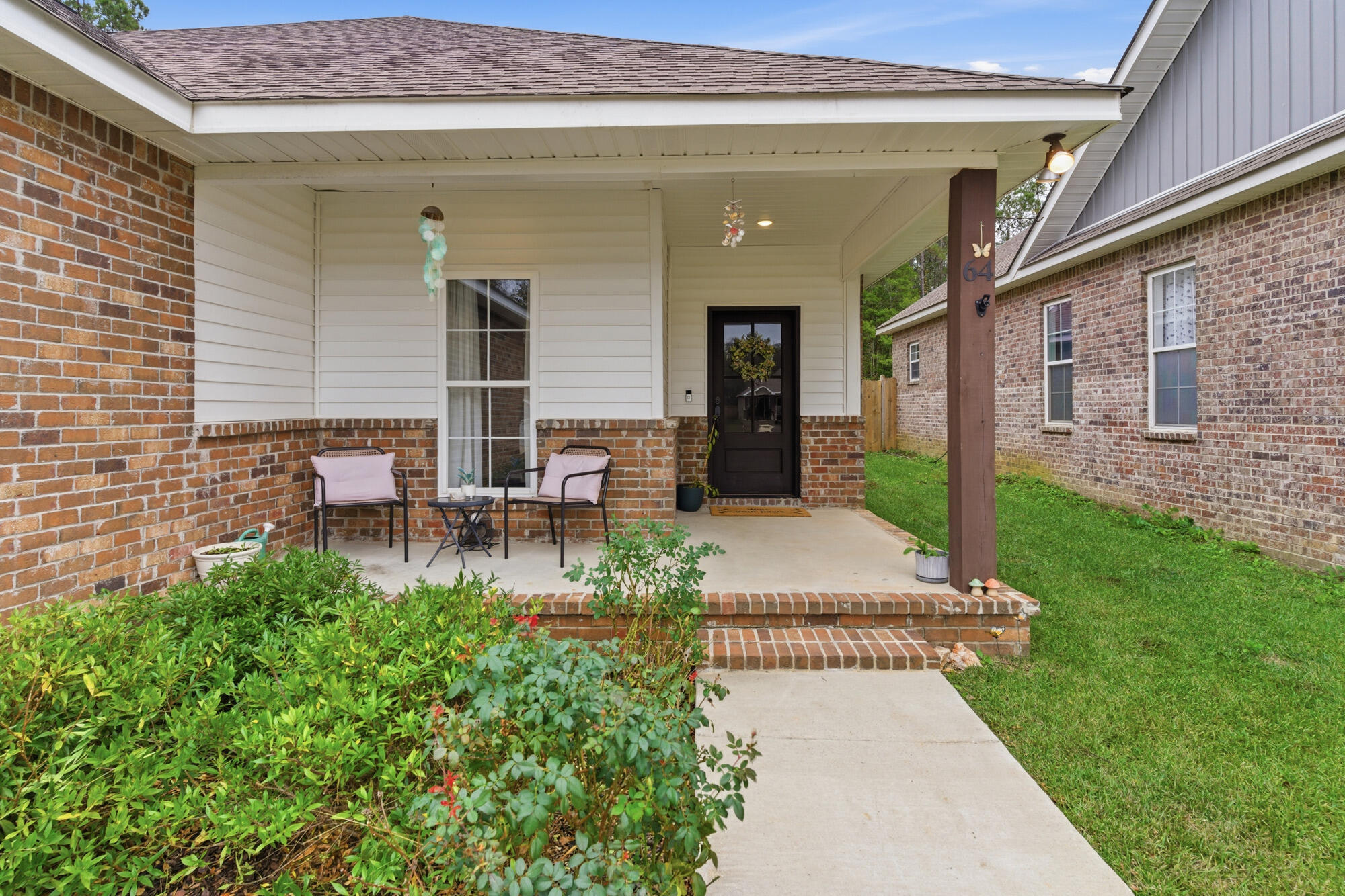 64 N Barnes Fld Dr Hattiesburg, MS 39402