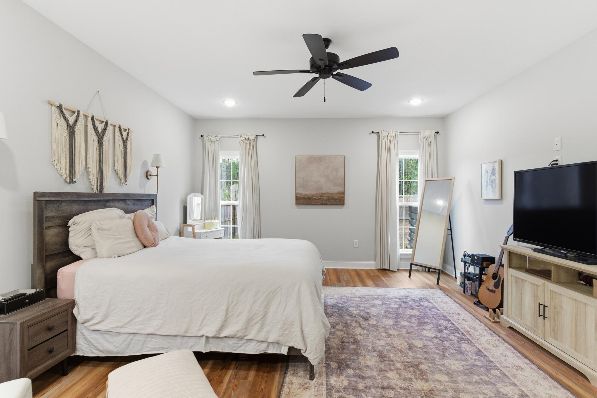 64 N Barnes Fld Dr Hattiesburg, MS 39402