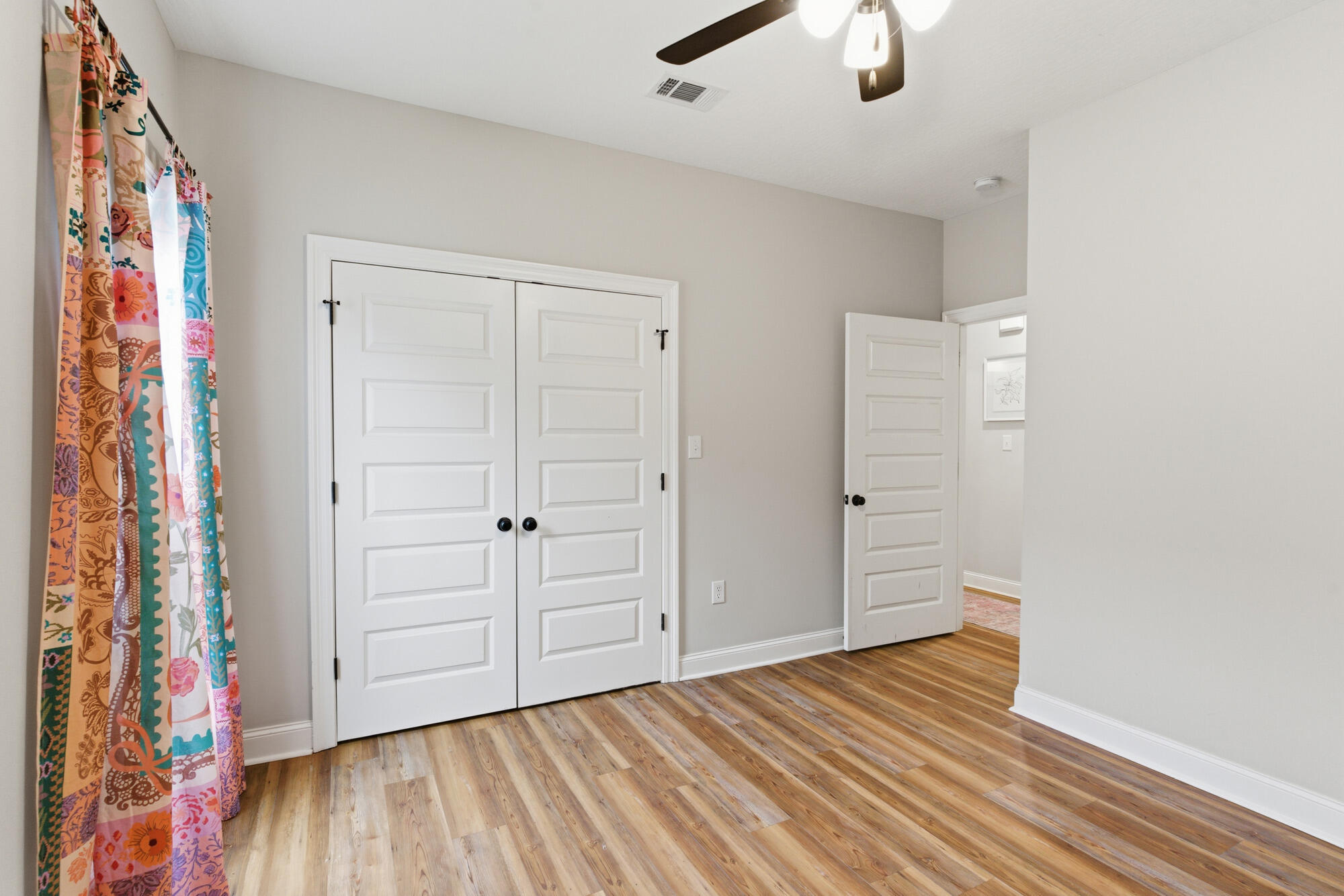 64 N Barnes Fld Dr Hattiesburg, MS 39402