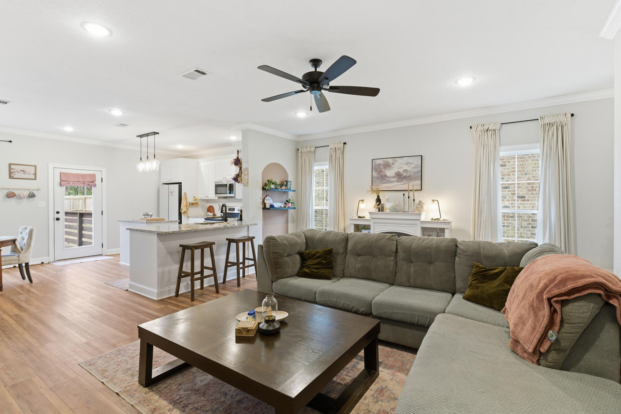 64 N Barnes Fld Dr Hattiesburg, MS 39402