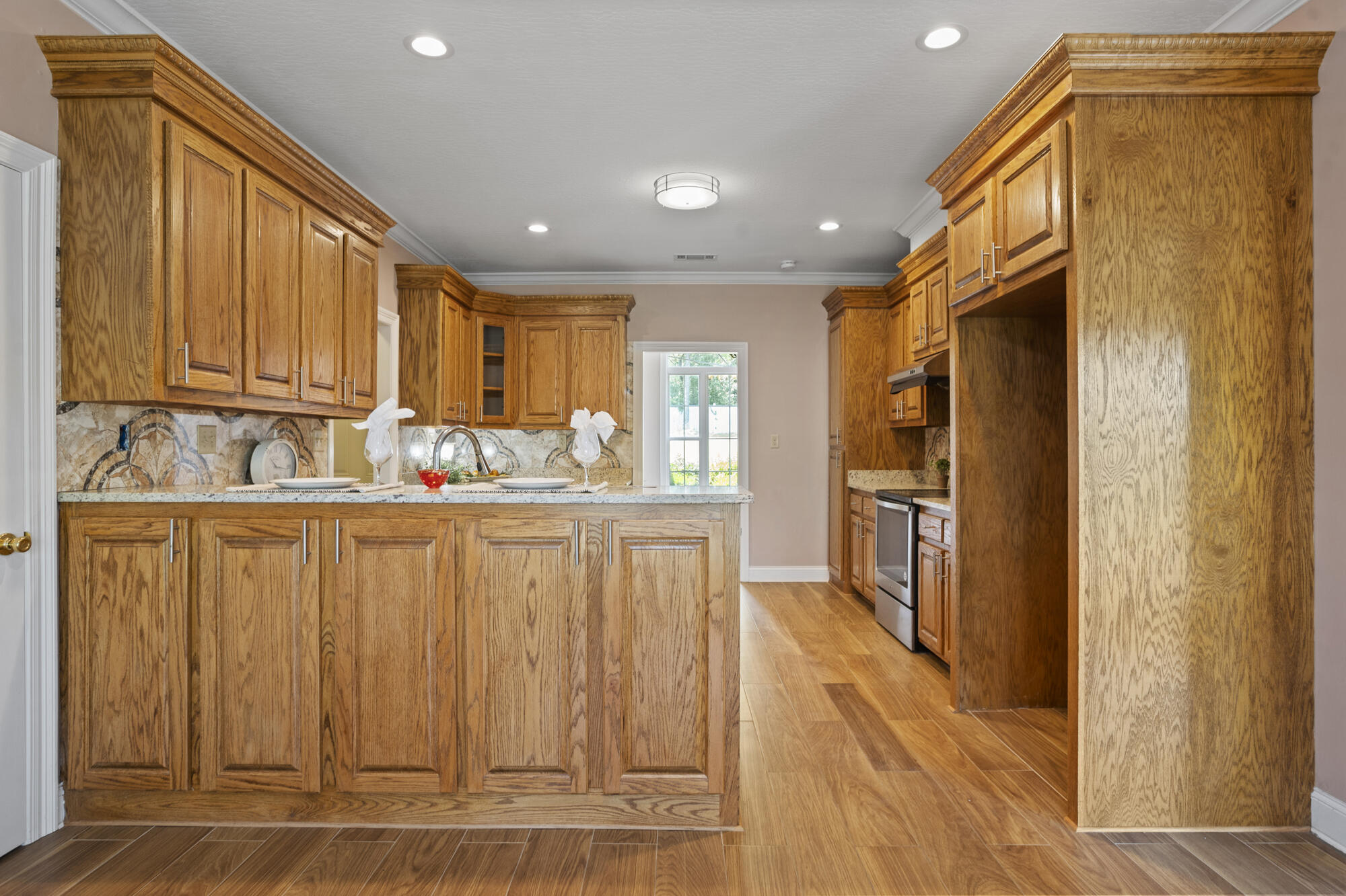 66 W Shr Dr Hattiesburg, MS 39402