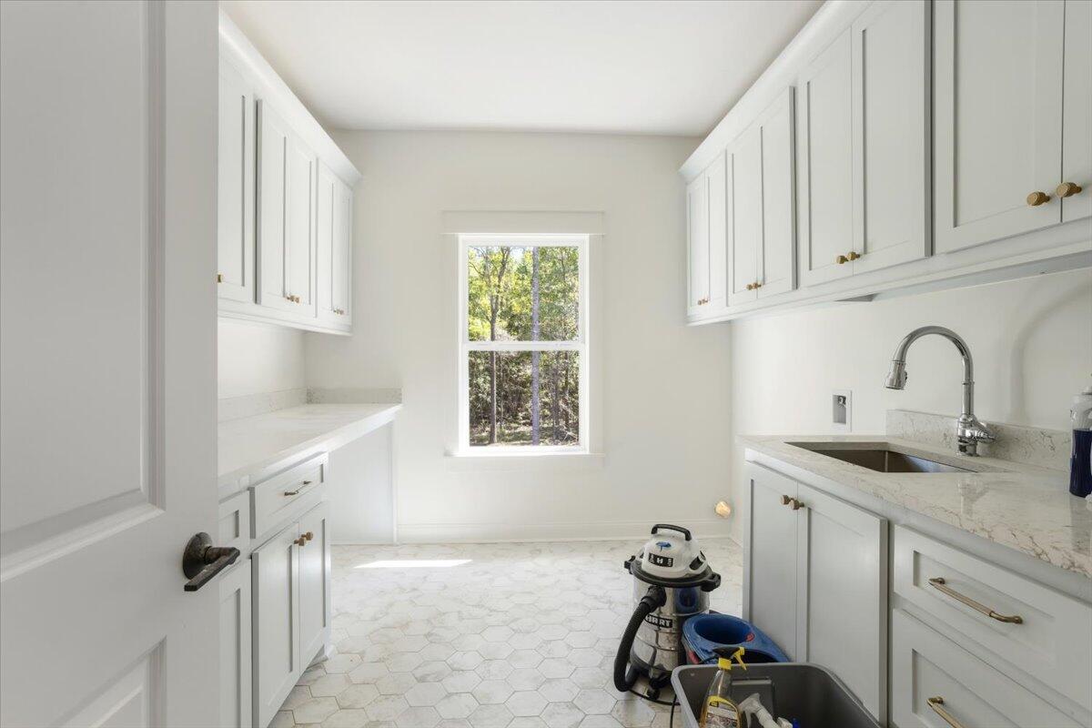 292 Morrell Cir Hattiesburg, MS 39402