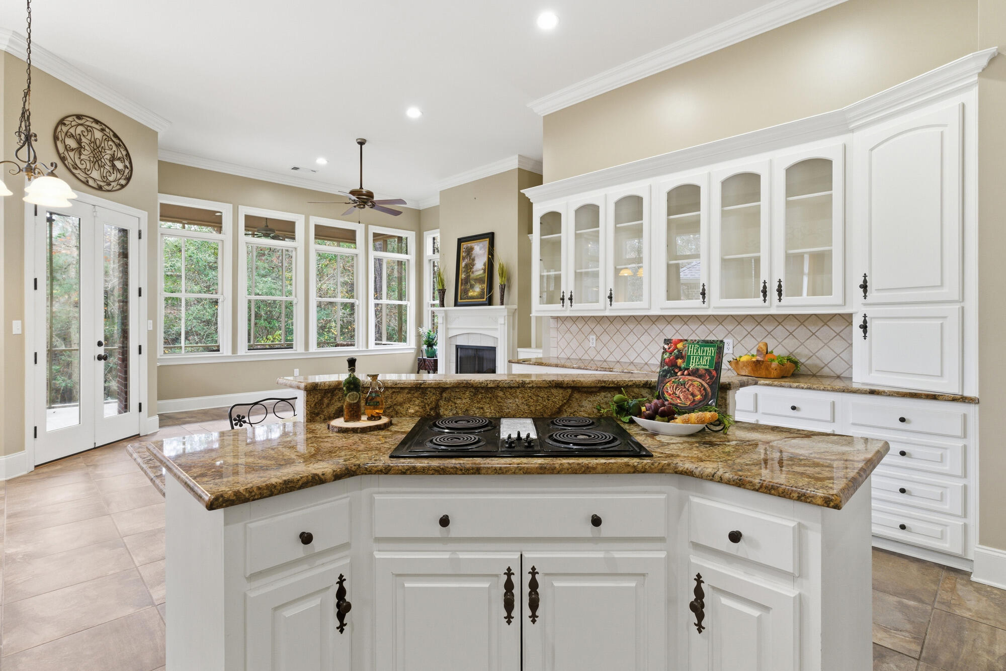 196 Tallulah Hattiesburg, MS 39402