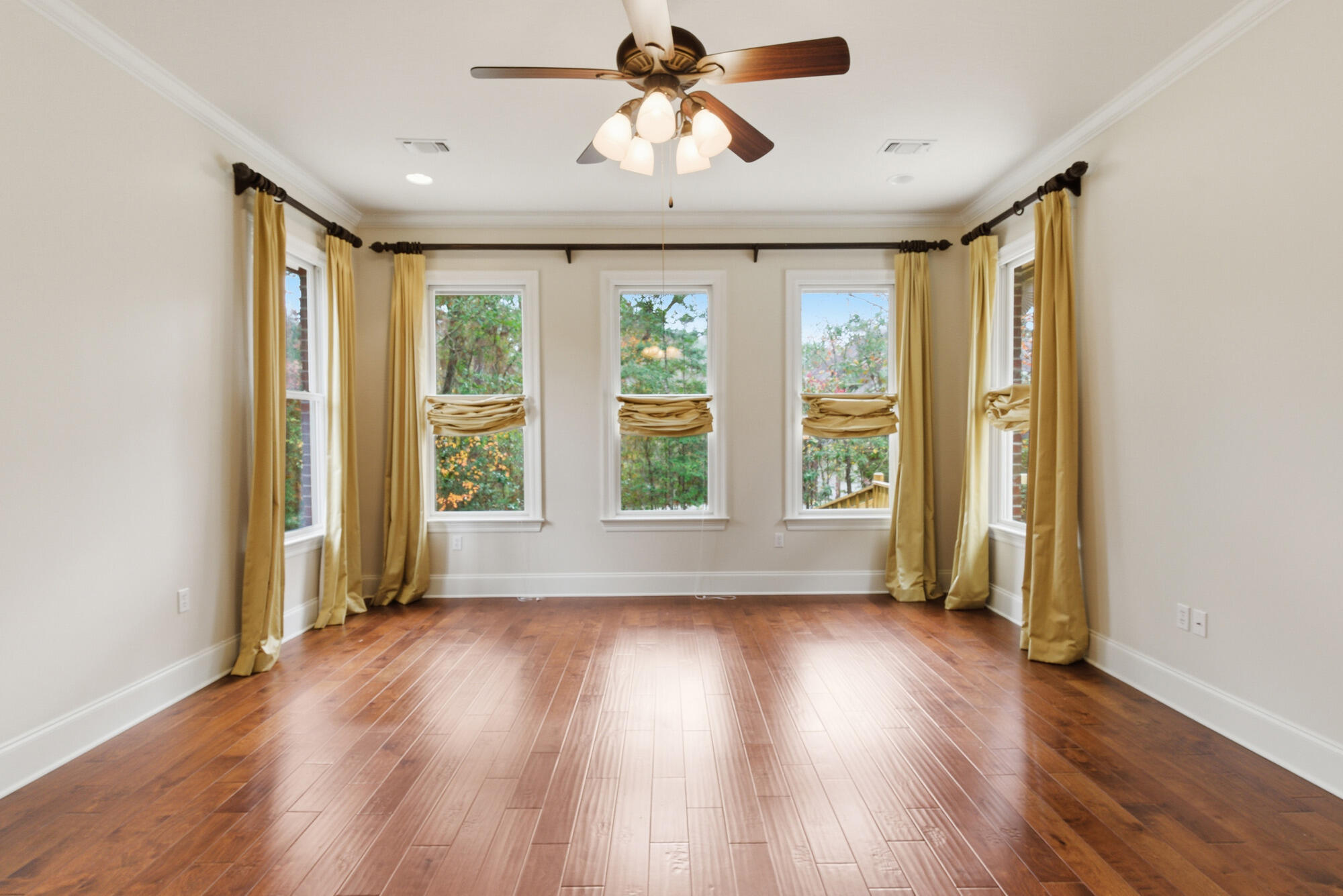 196 Tallulah Hattiesburg, MS 39402