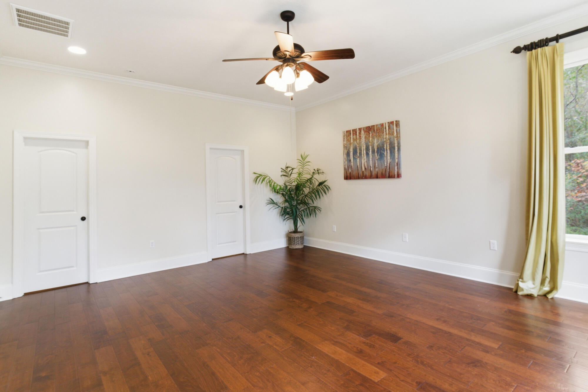 196 Tallulah Hattiesburg, MS 39402