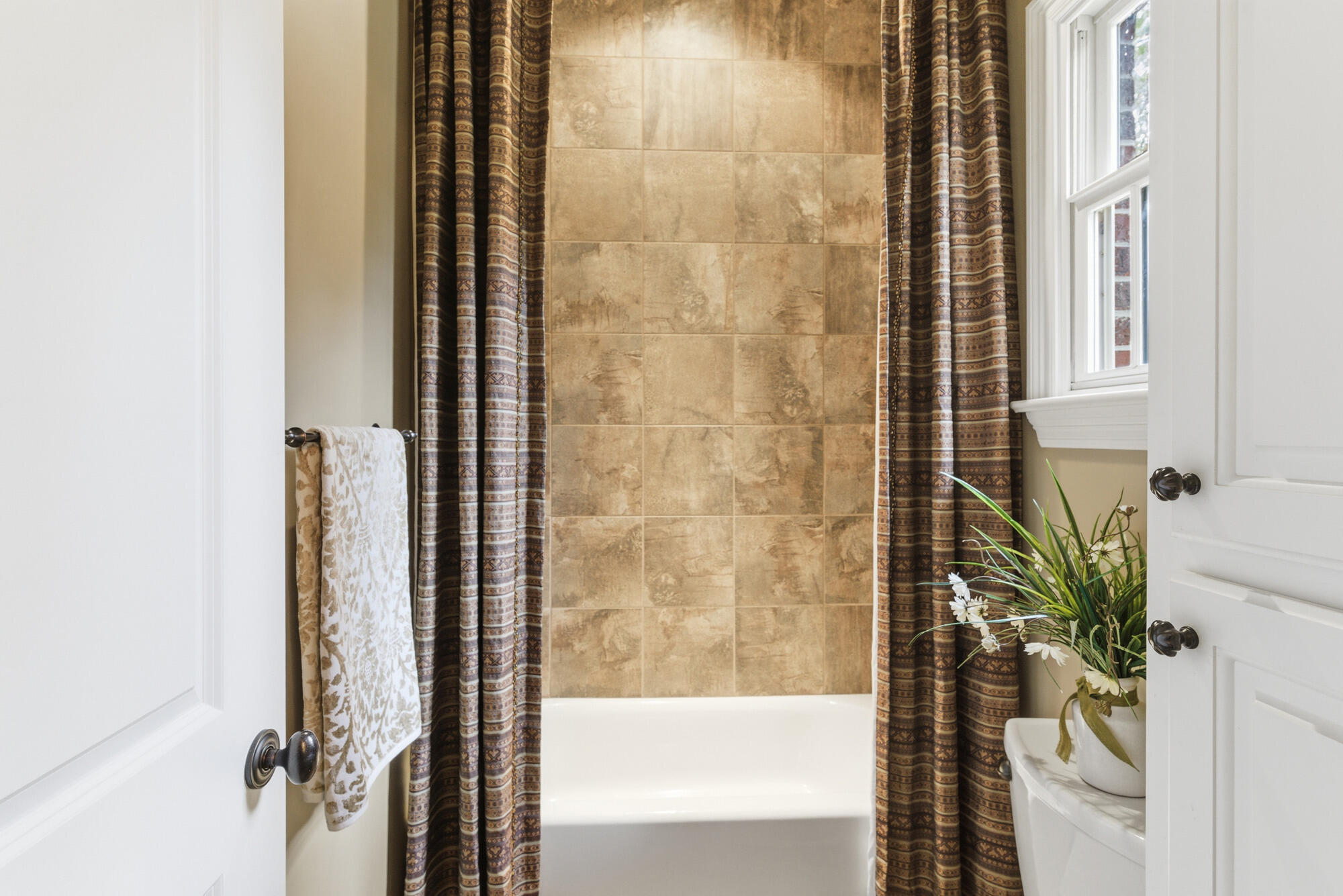 196 Tallulah Hattiesburg, MS 39402