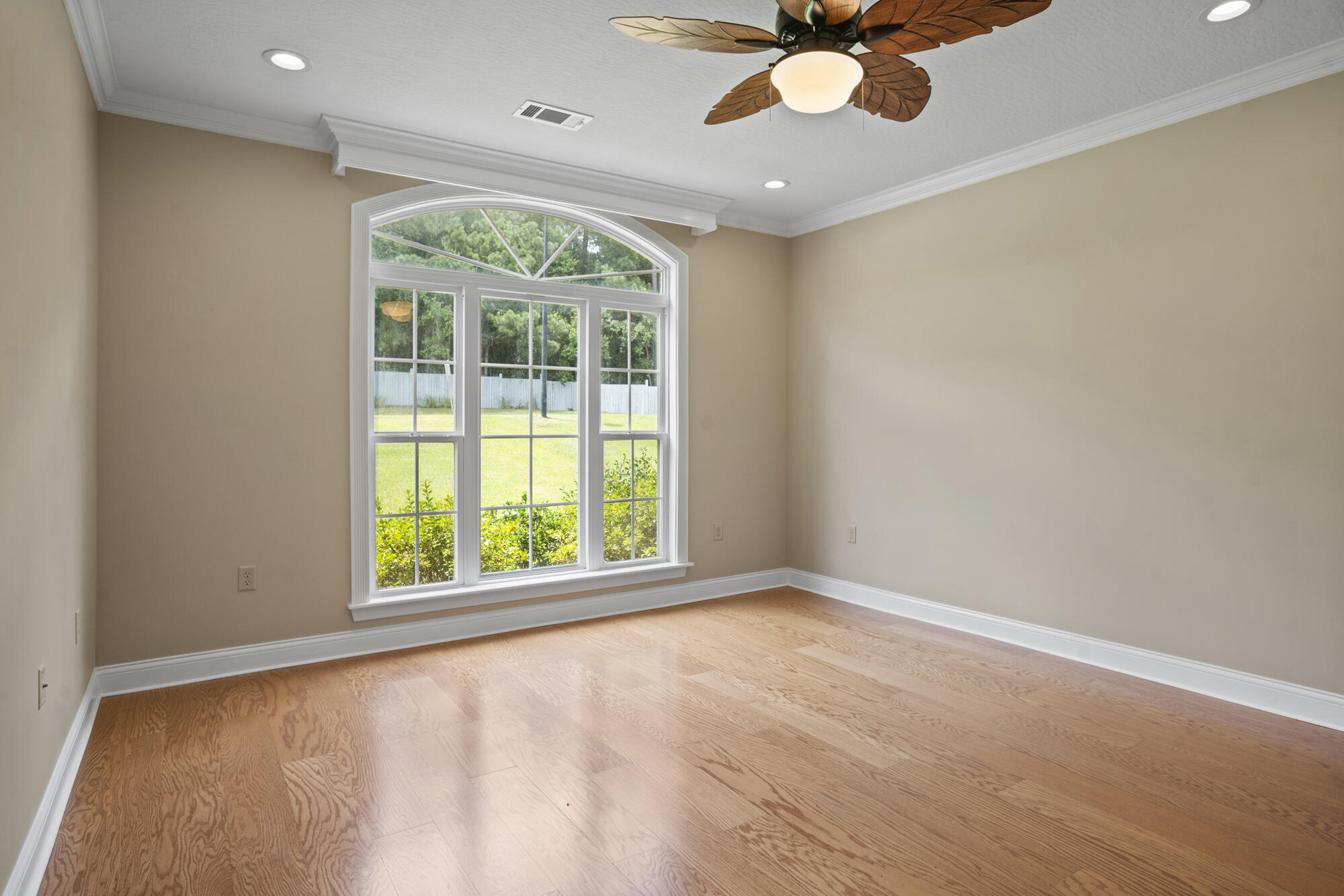 33 Rue Lafitte Hattiesburg, MS 39402