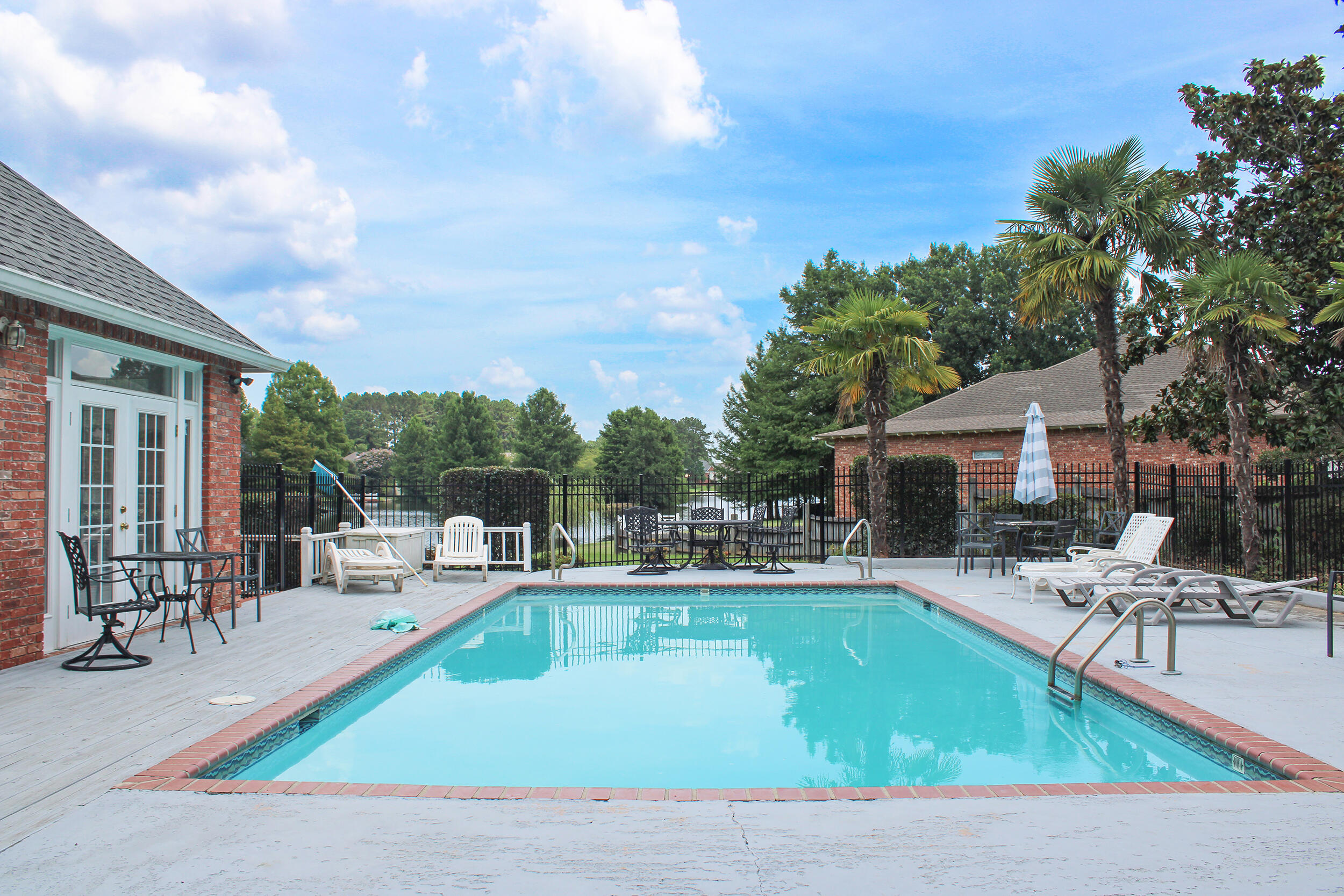 33 Rue Lafitte Hattiesburg, MS 39402