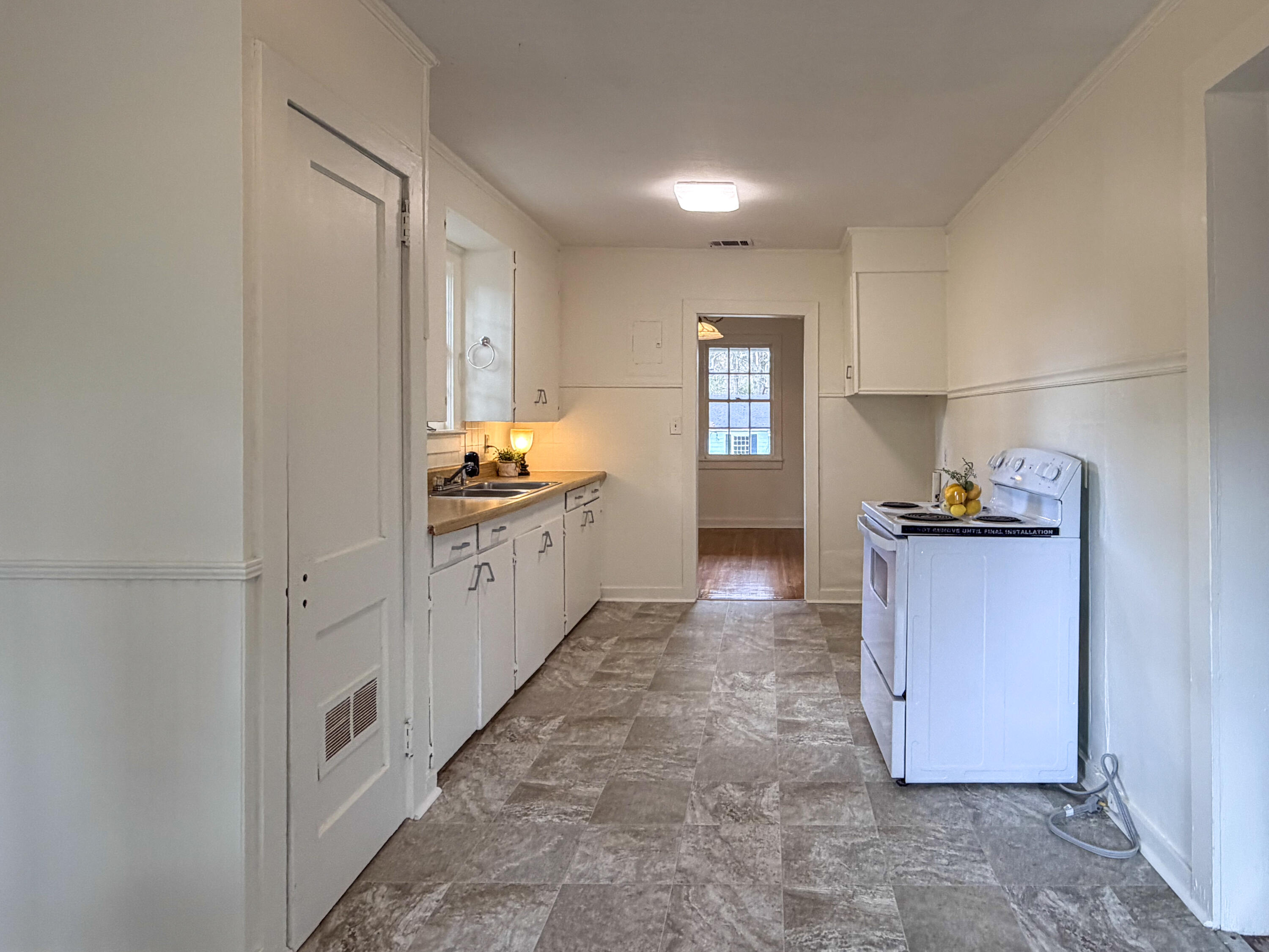 1720 1st Ter Hattiesburg, MS 39401