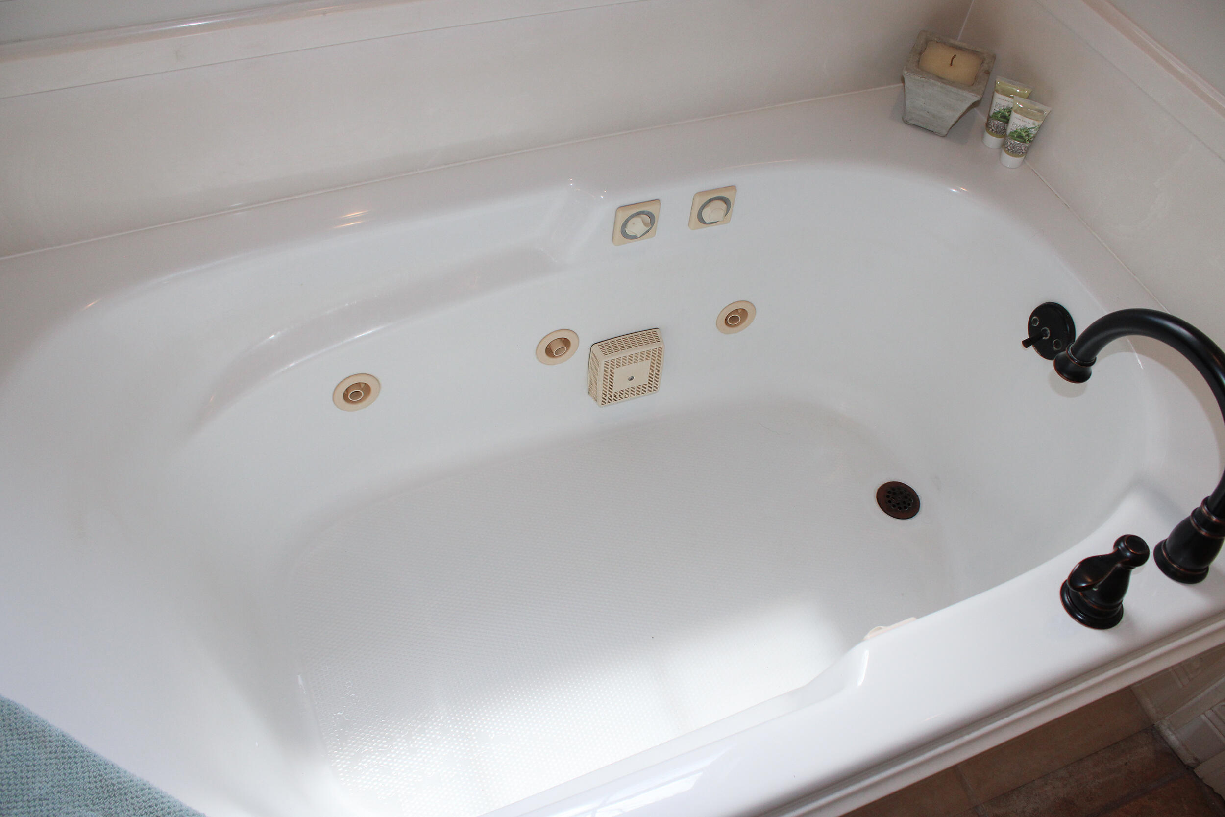 15 Red Maple Trl Petal, MS 39465